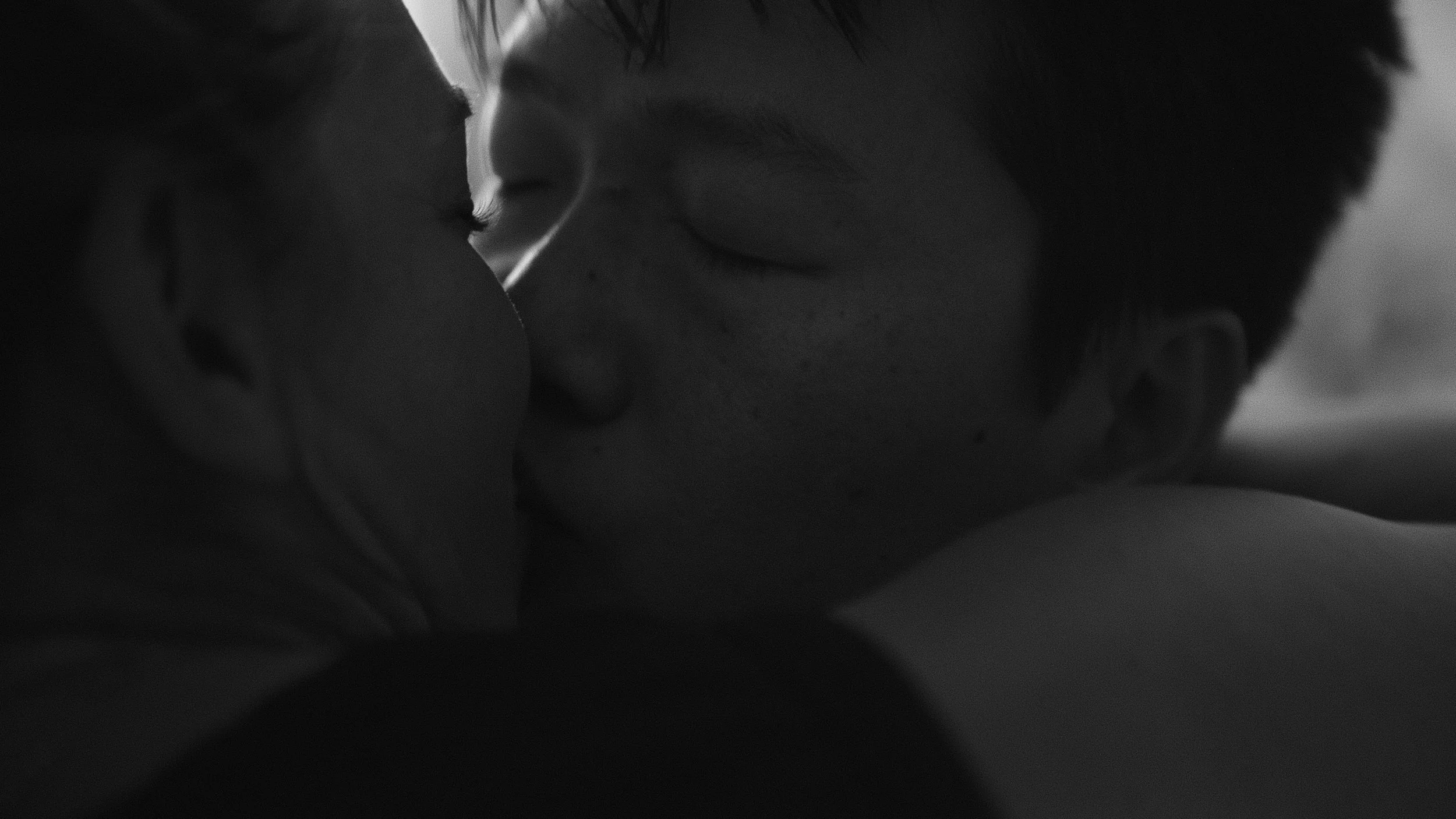 selects_trailer.00_20_02_07.Still014.jpg