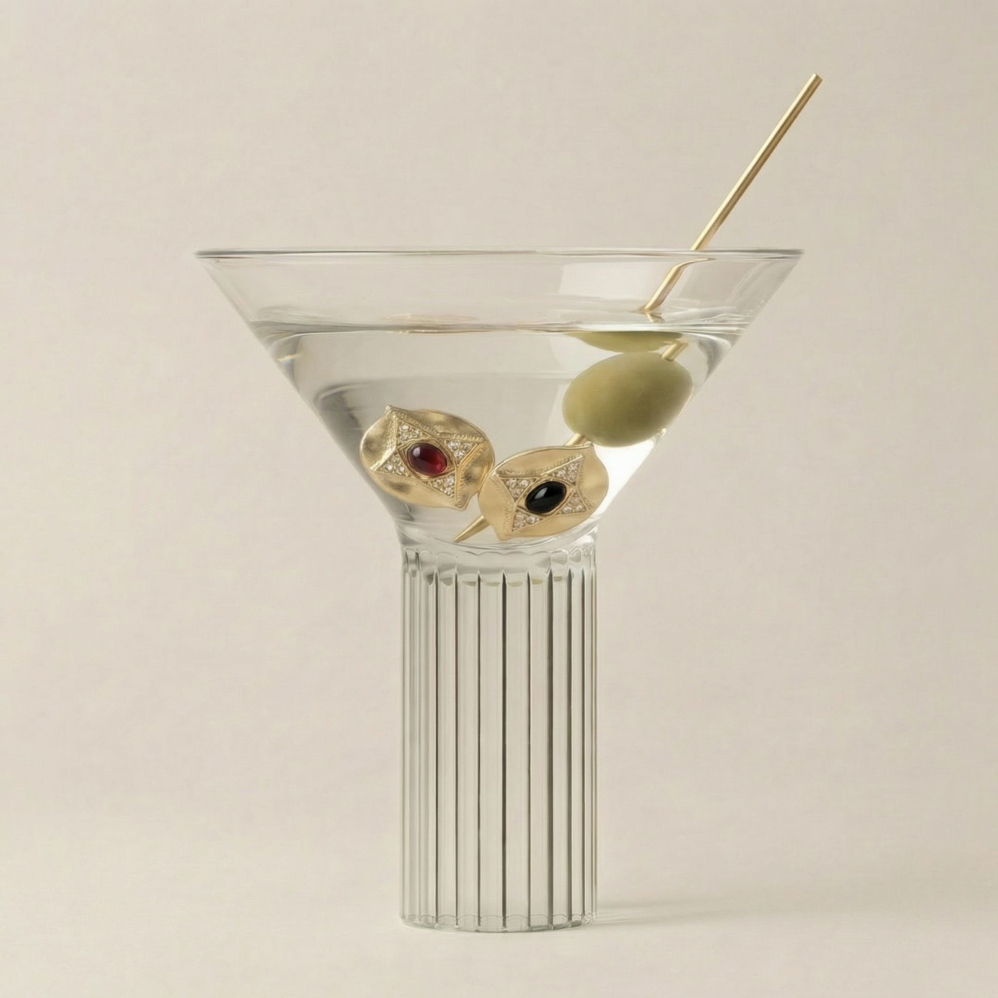 Studio3A_House-of-Harlow_hathor-studs_2a 1.png