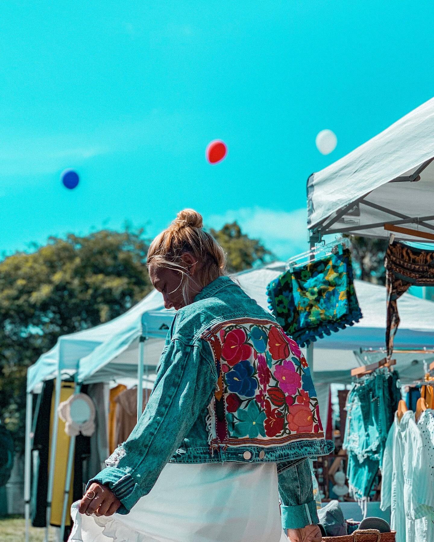 annnnnd today, there&rsquo;s a beautiful OAXACA Denim Jacket, it&rsquo;s a Levi&rsquo;s. and it is beautiful. [$114] normally $149. don&rsquo;t forget! if ordered today - it will arrive before Christmas! #ethicalfashion #vagabonddenim