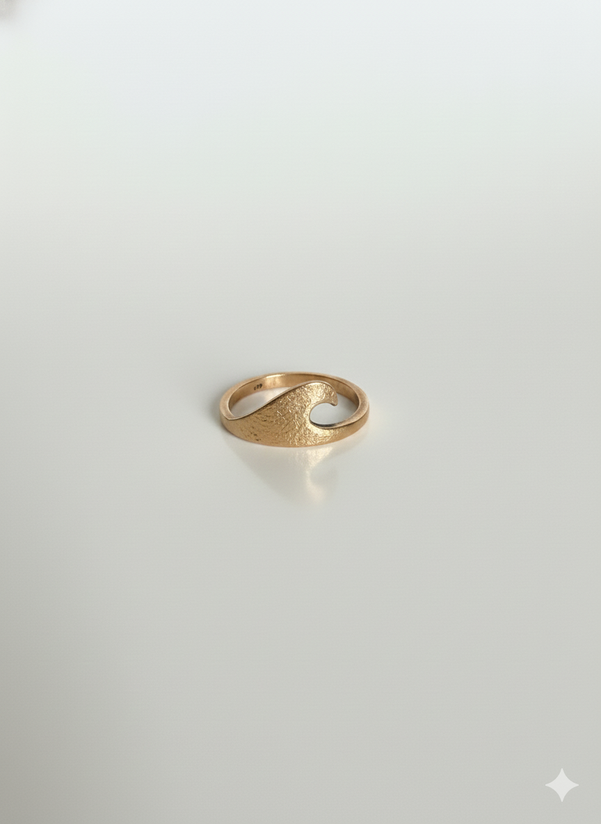 Tides 14k Gold Ring