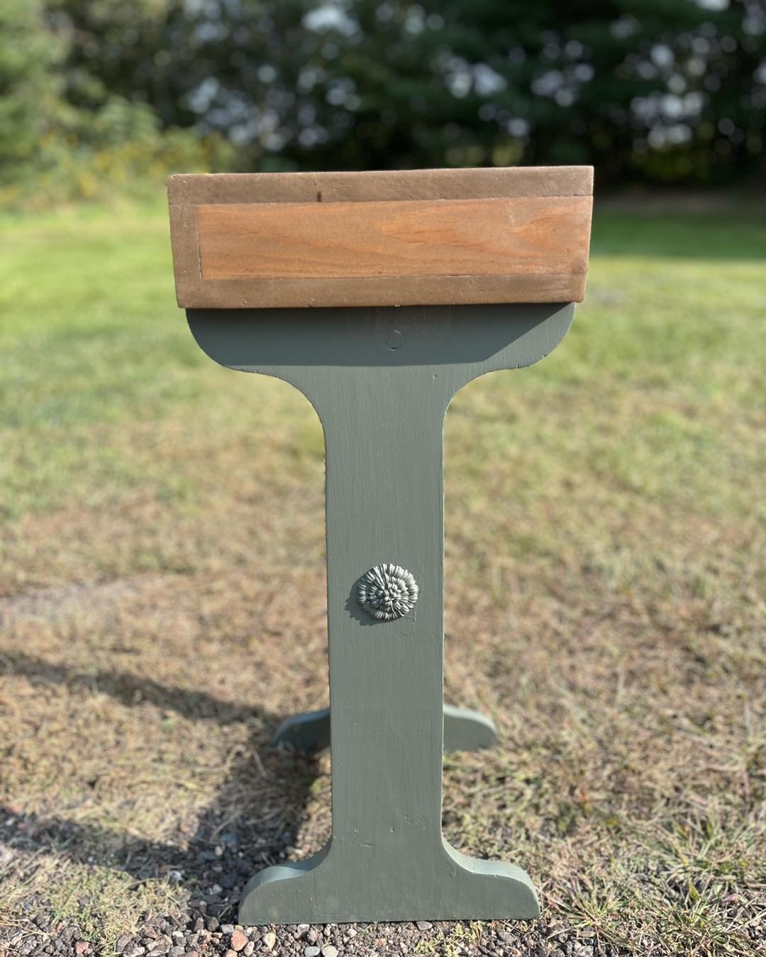 Coming Soon!

Refinished Wooden End Table 

Formerly used as a telephone stand. The tops have been refished + embellishments added to sides. Hand painted with enamel paint, shelf lined, entire piece sealed in poly topcoat.

Thank you for looking!
12&