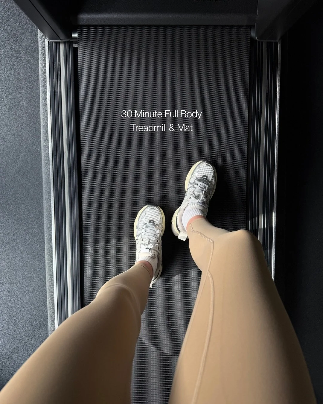 Save this 30-minute full body treadmill (or outdoor run) &amp; Mat Method combo before you hit the road.
&nbsp;
Lake house, cabin, or wherever Memorial Day Weekend takes you&hellip; R&ecirc;ve goes where you go.