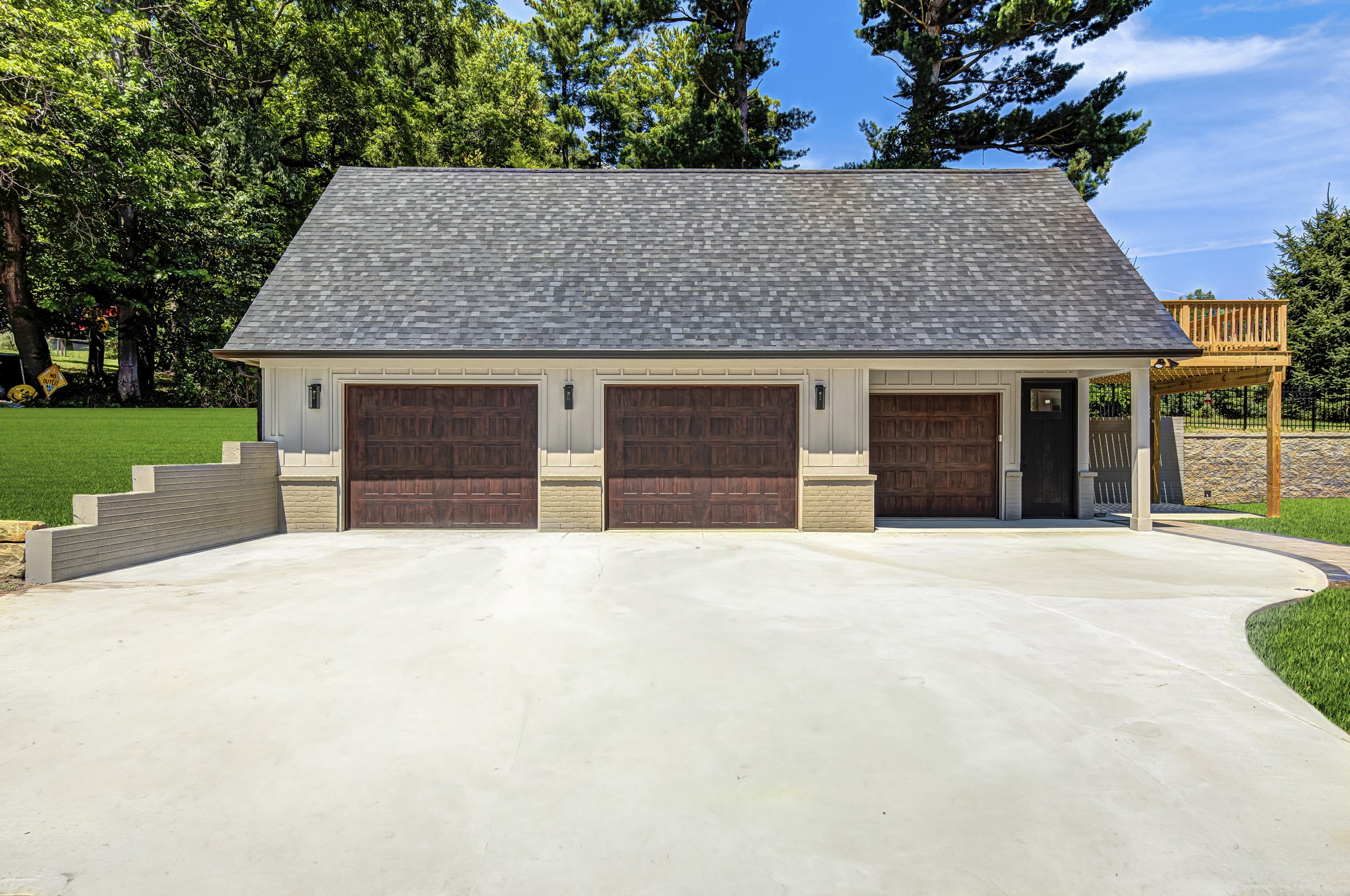 409 n st Claire_Ext_06.jpg