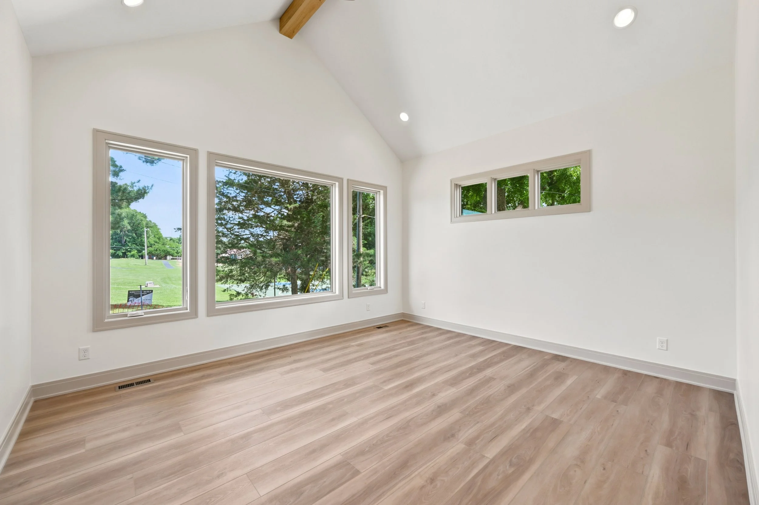 409 n st Claire_027.jpg