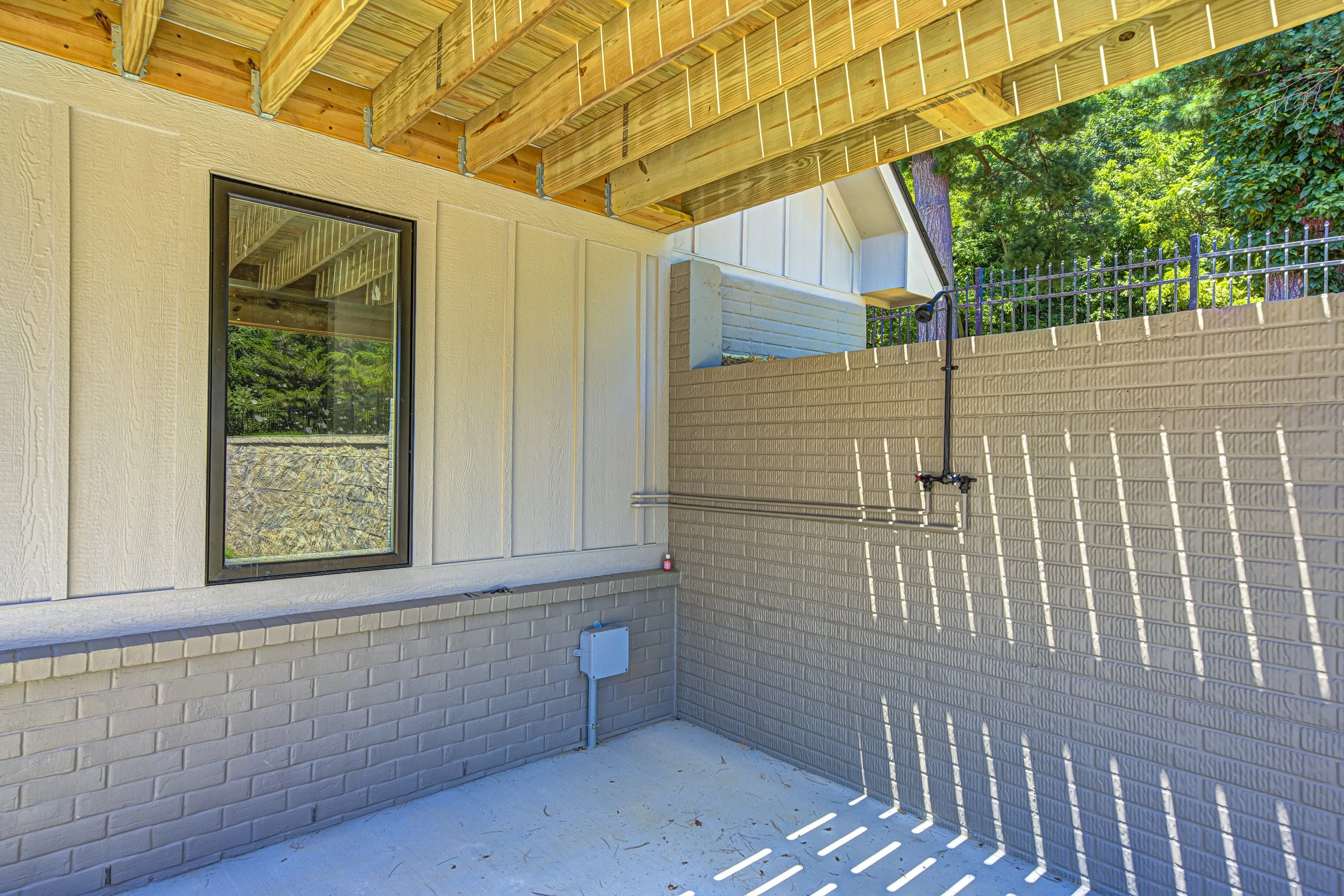 409 n st Claire_Ext_09.jpg