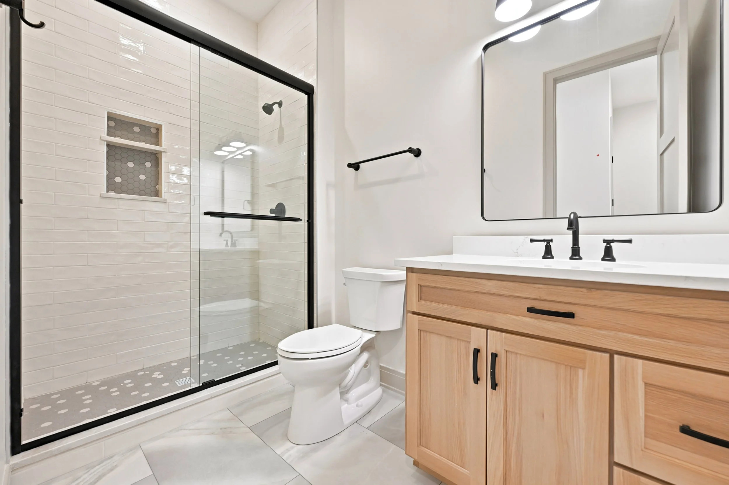 409 n st Claire_042.jpg