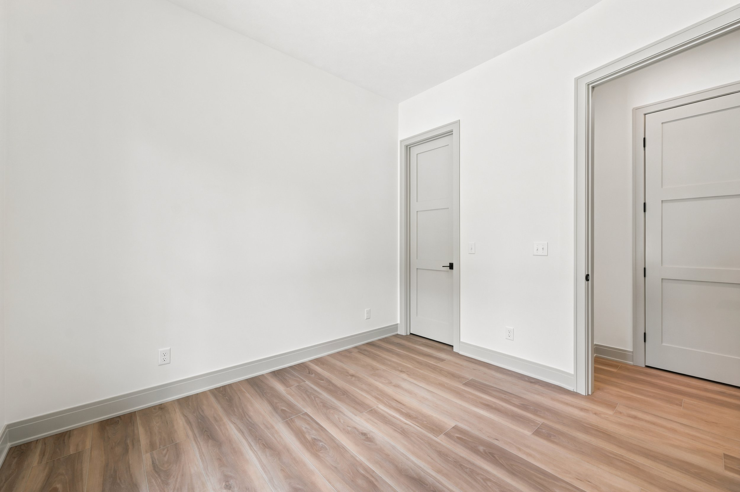 409 n st Claire_045.jpg