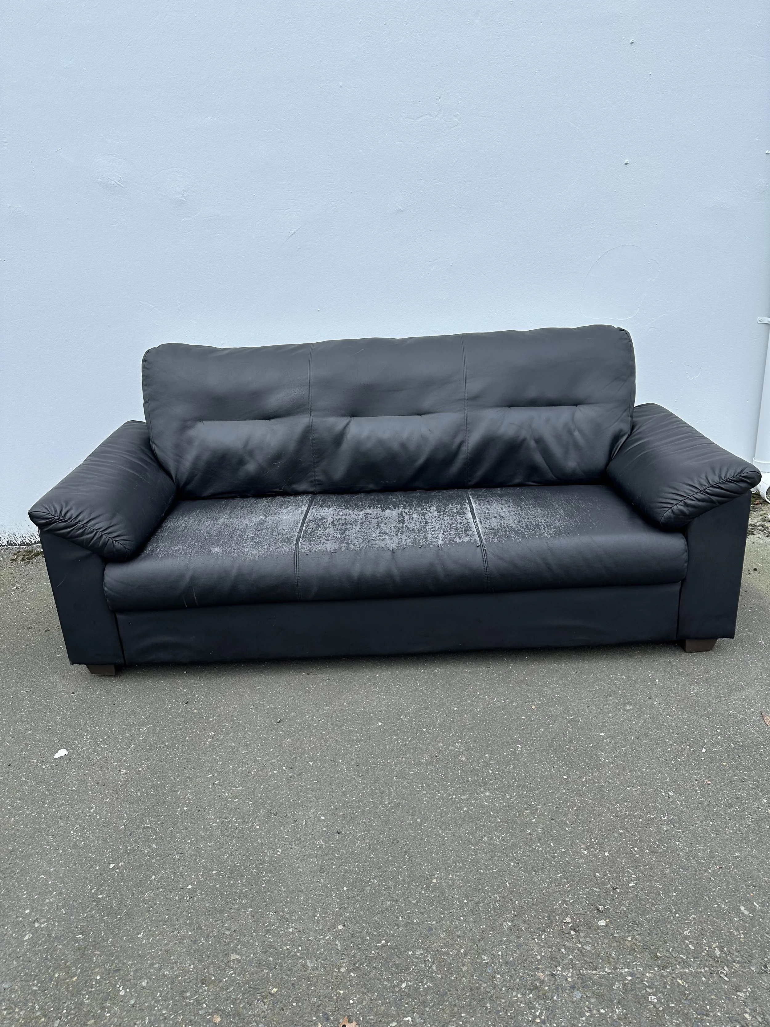 couch4.jpg