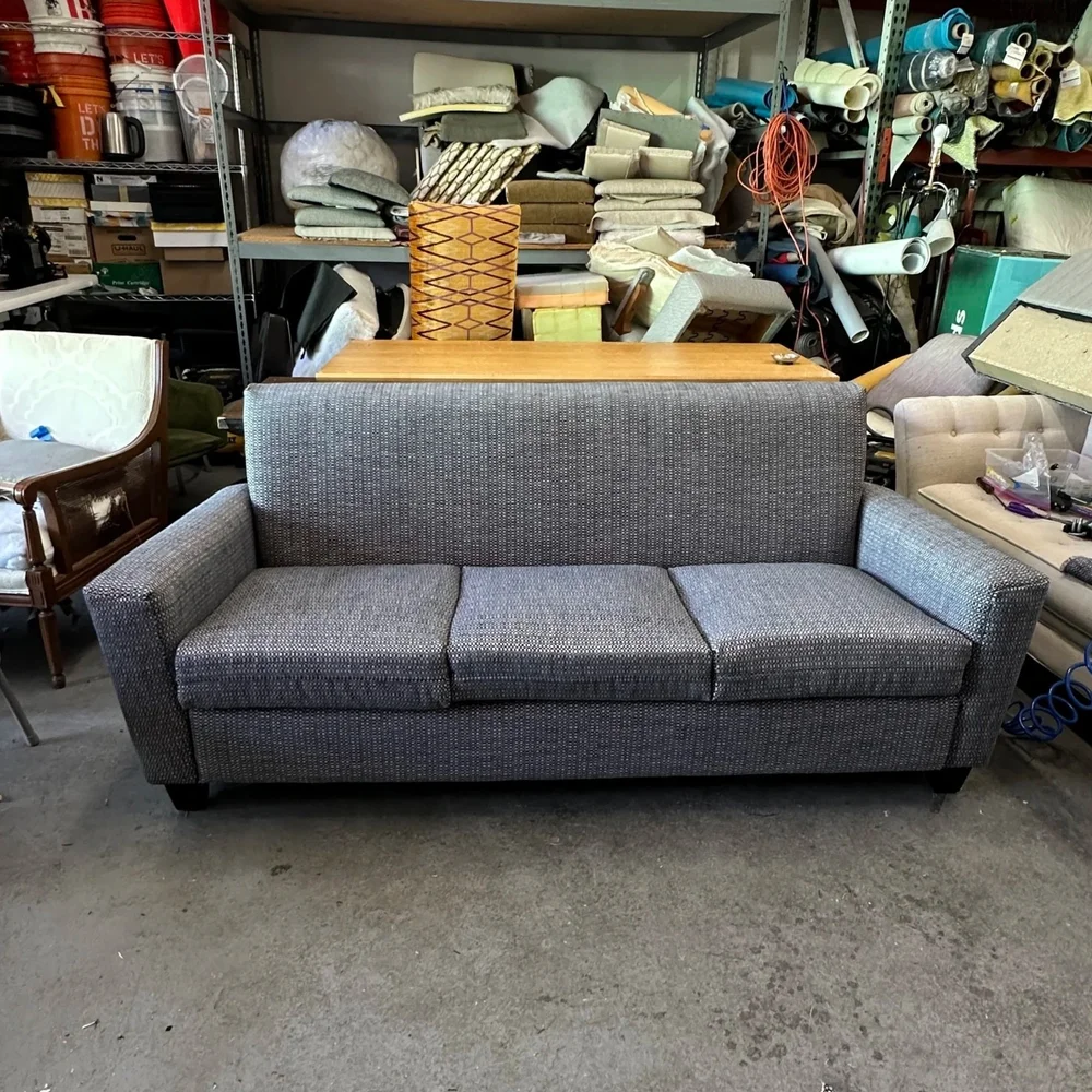 couch8.jpg