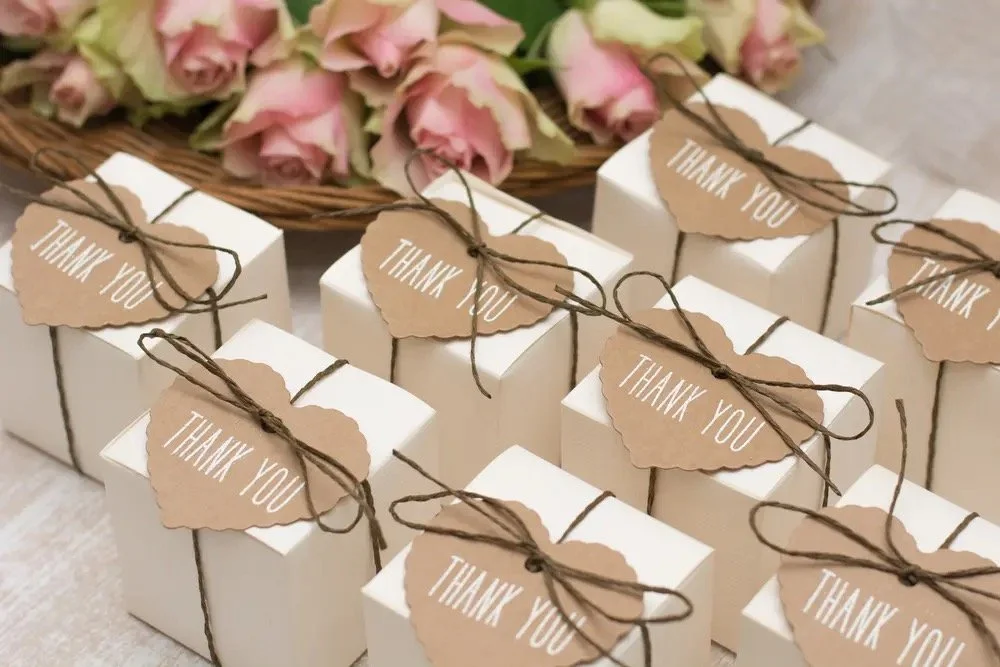 8 Luxury Wedding Favors Your Guests Will Actually Use (and Love)