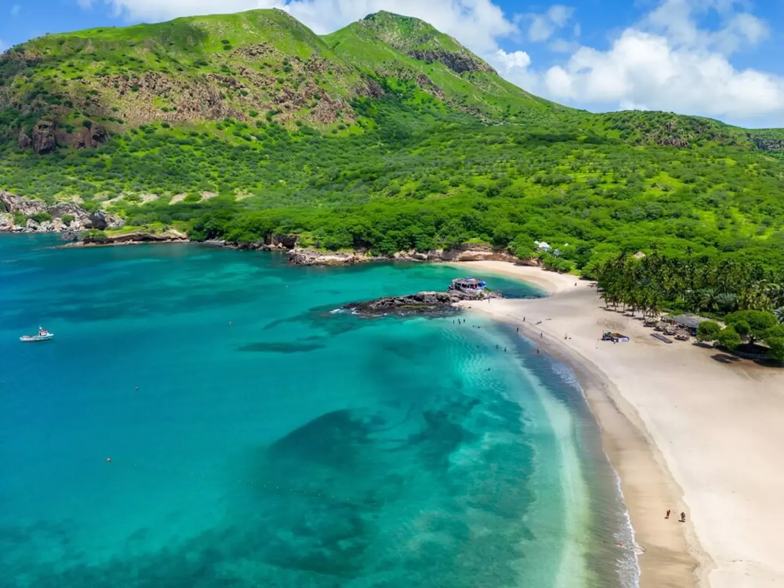 5 Enchanting Honeymoon Destinations in Cabo Verde