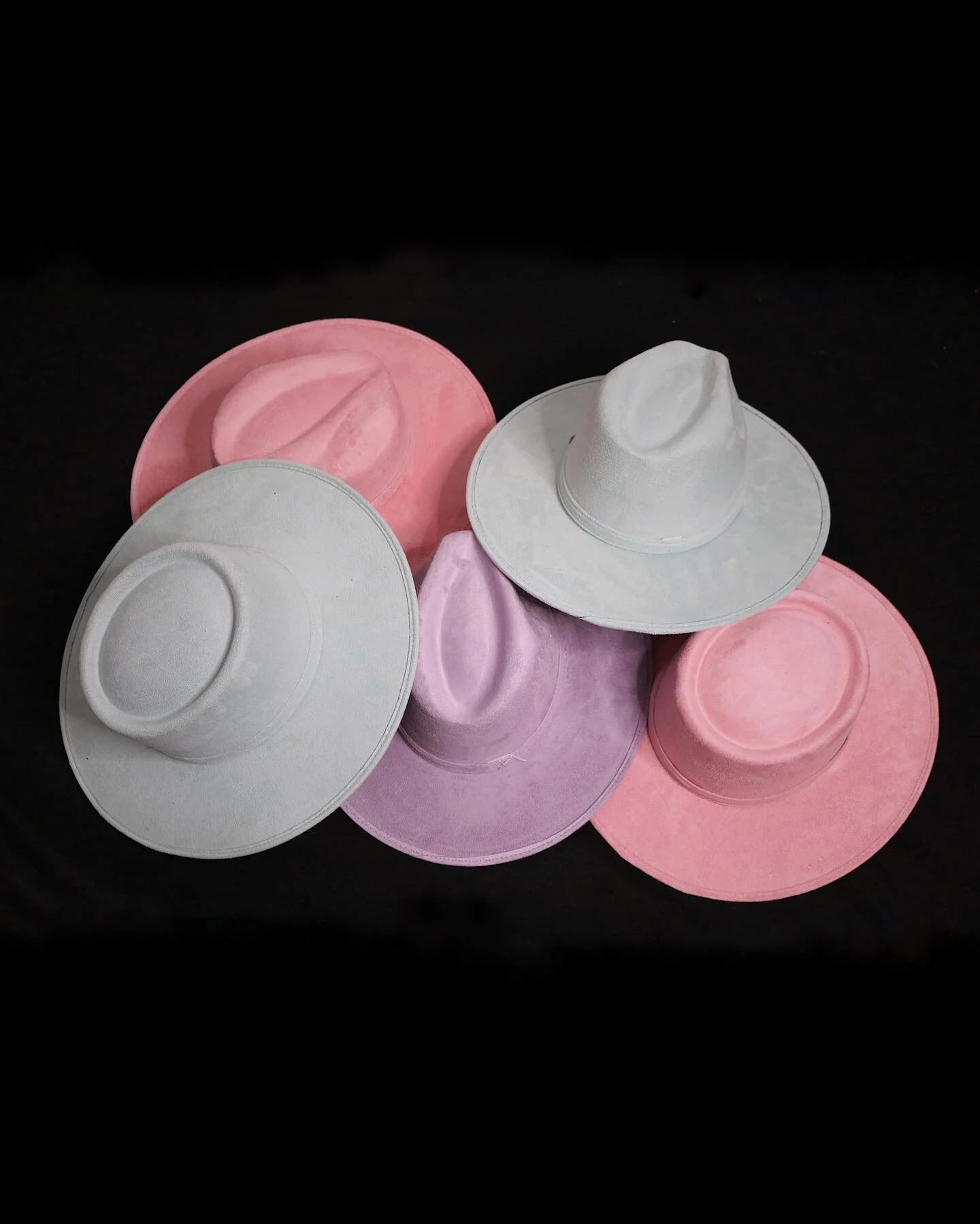 Just in time for Easter we&rsquo;re introducing our Easter collection! Full of pastel colors ! Check it out on our website! 🐰