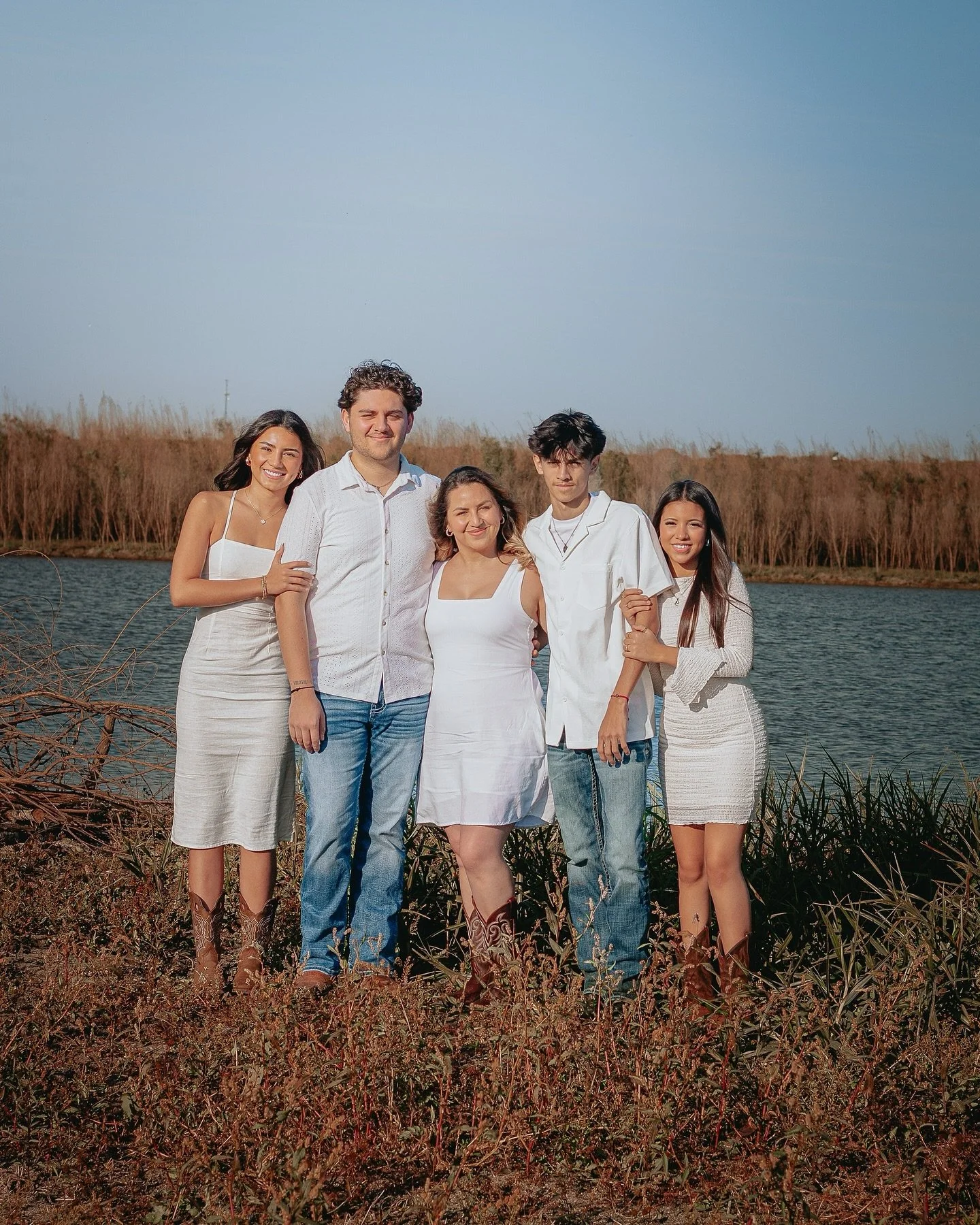 What a beautiful family 🤍