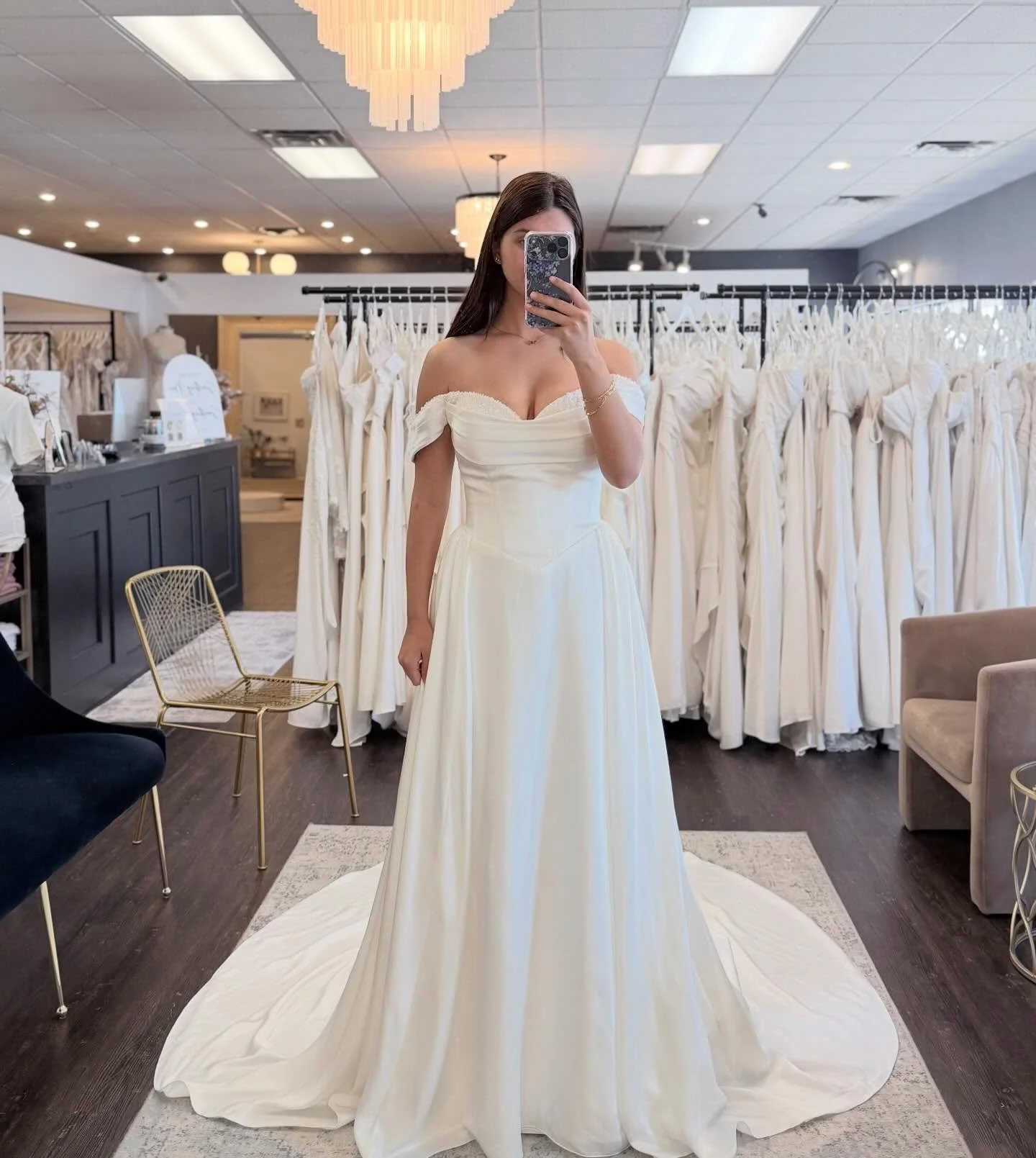Soft, silky fabric with a peekaboo of pearls. This week&rsquo;s #selfiesunday gown is the sweetest thing 🤍

Designer: @essenseofaustralia 

#somethingbluebridal #somethingbluebride 

Wedding Dress &bull; Dress Shopping &bull; Soft Aline Wedding Gown