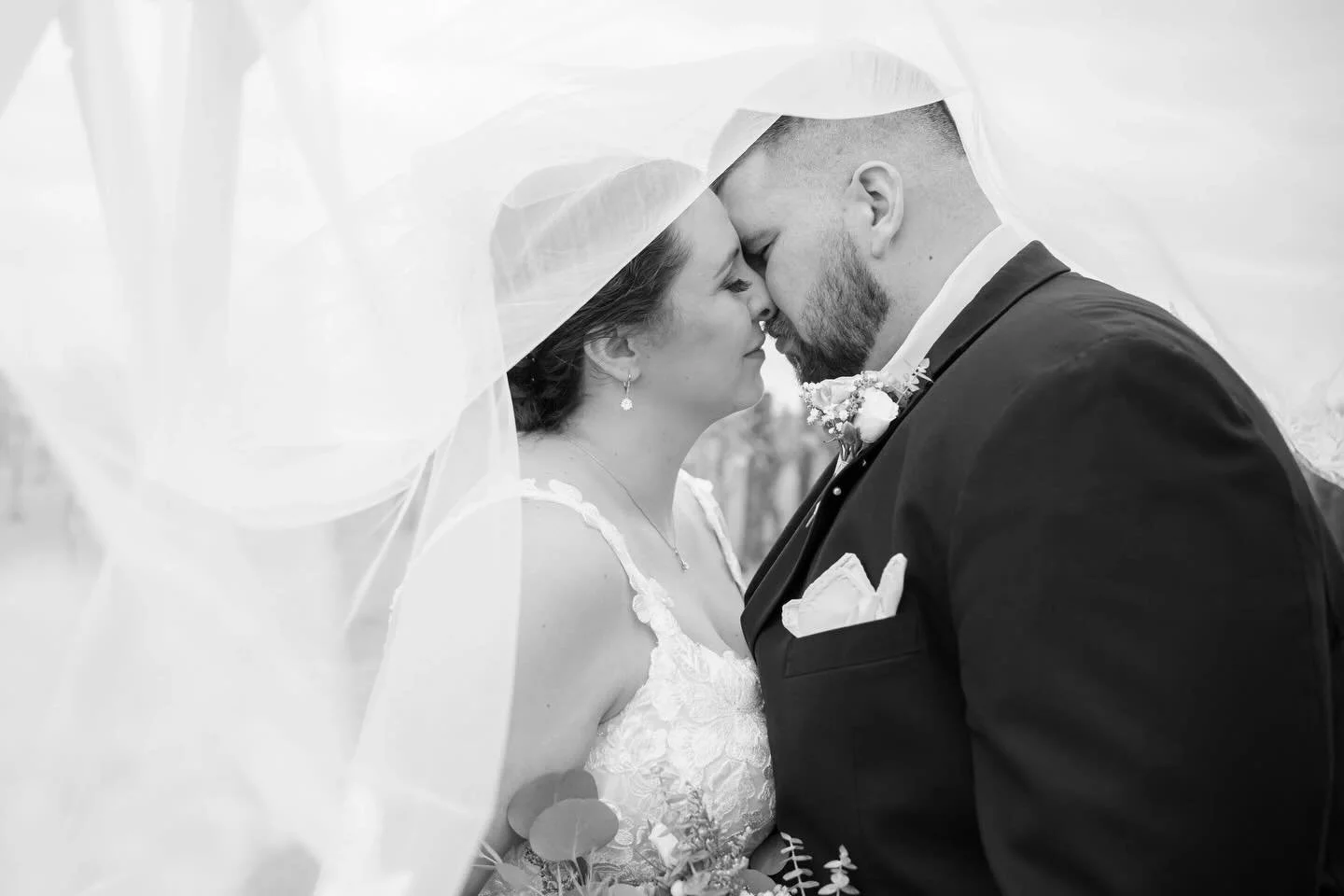 Stop scrolling - this love story deserves a moment! 💍Tap the link in our bio to read all about our bride Alyssa&rsquo;s wedding day! 🤍

Dress: @missstellayork from Something Blue Bridal
Veil: @belairebridal from SBB
Photography: @trysh_jaeger_photo