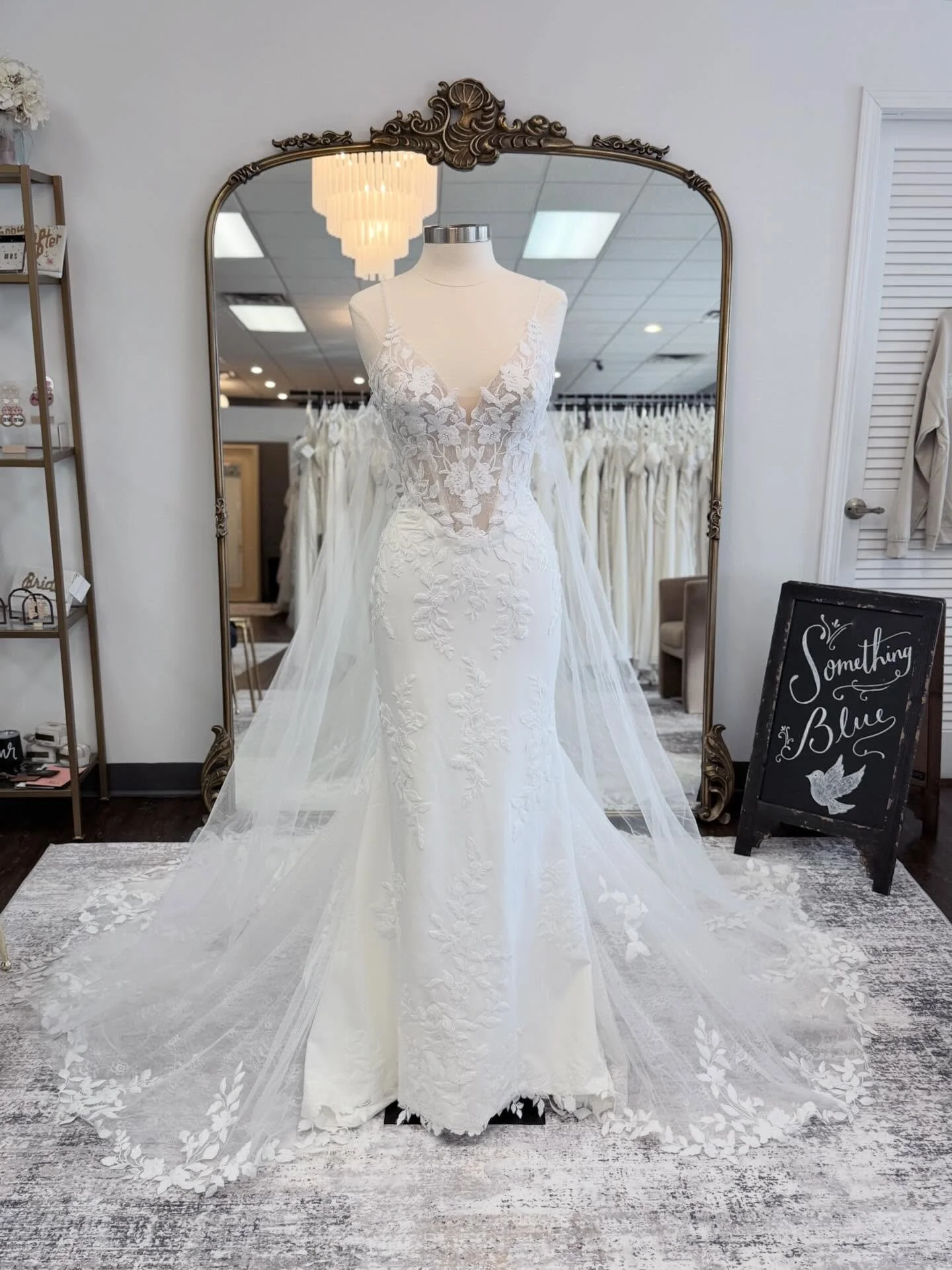 Ok, but there&rsquo;s a CAPE!! 🤍✨

This week&rsquo;s pick for #weddinggownwednesday is showstopper! 🤍

Designer: @madilanebridal 

#somethingbluebridal #wgw

Wedding Gown Wednesday &bull; Wedding &bull; Dress Shopping &bull; Wedding Gowns &bull; Br