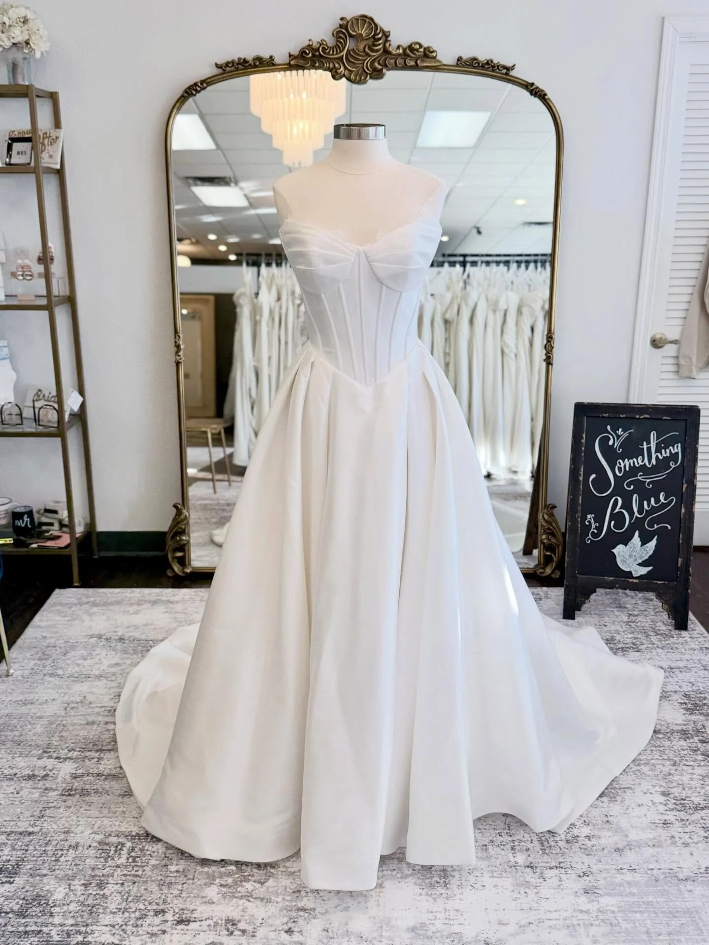 Obsessed is an understatement 🤍 This corseted bodice + dreamy full skirt = main-character energy from &ldquo;yes&rdquo; to &ldquo;I do.&rdquo; Classic, flattering, and so chic ✨ 

#weddinggownwednesday #somethingbluebridal 

Wedding Dress &bull; Bri