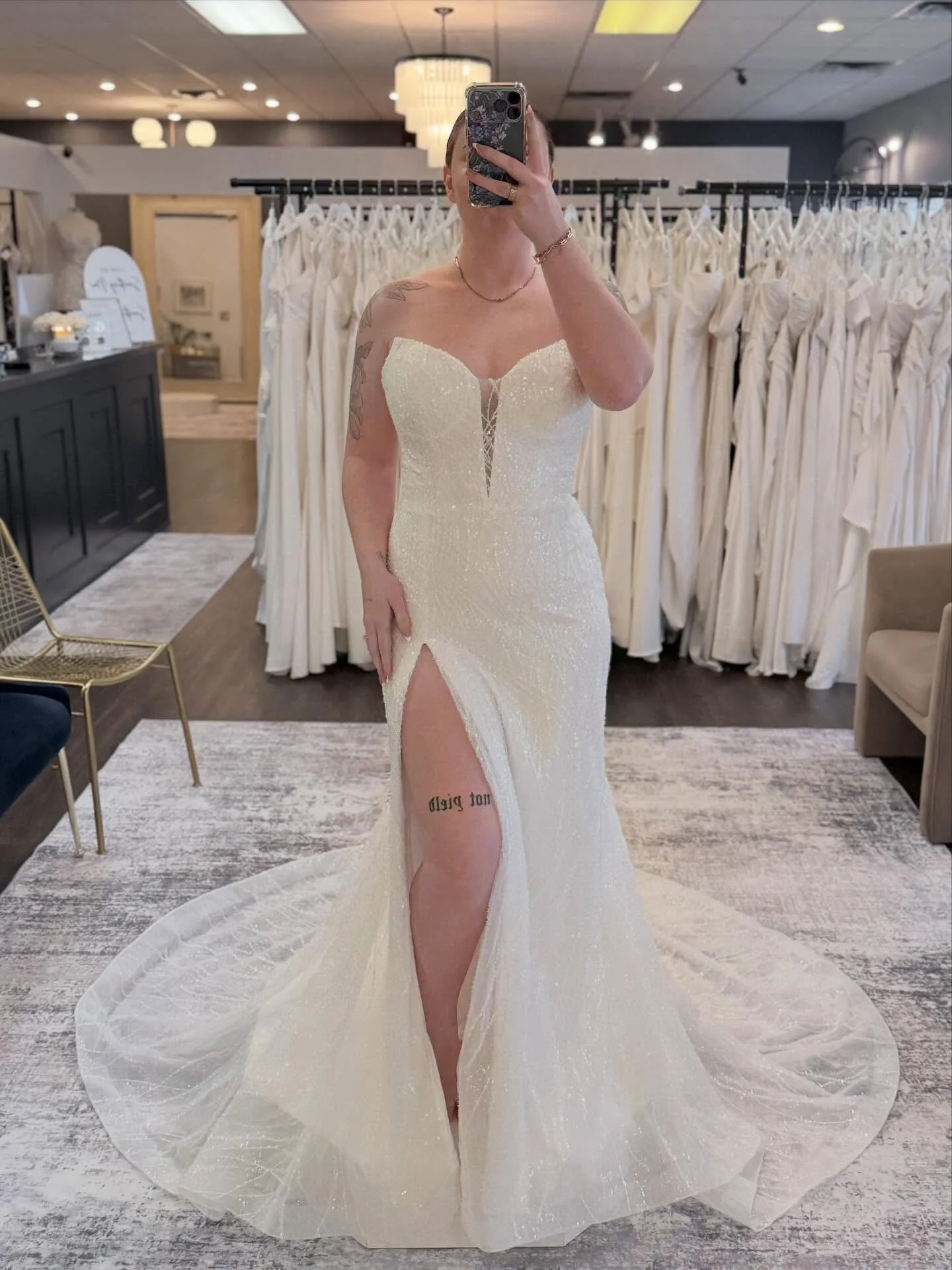 Obsessed is an understatement! ✨ The perfect blend of beadwork and pearls, this gorgeous gown is ideal for the glam bride! 🤍

Designer: @allurebridals

#selfiesunday #somethingbluebridal 

Disney Fairy Tale Wedding Gowns &bull; Fitted Beaded Wedding