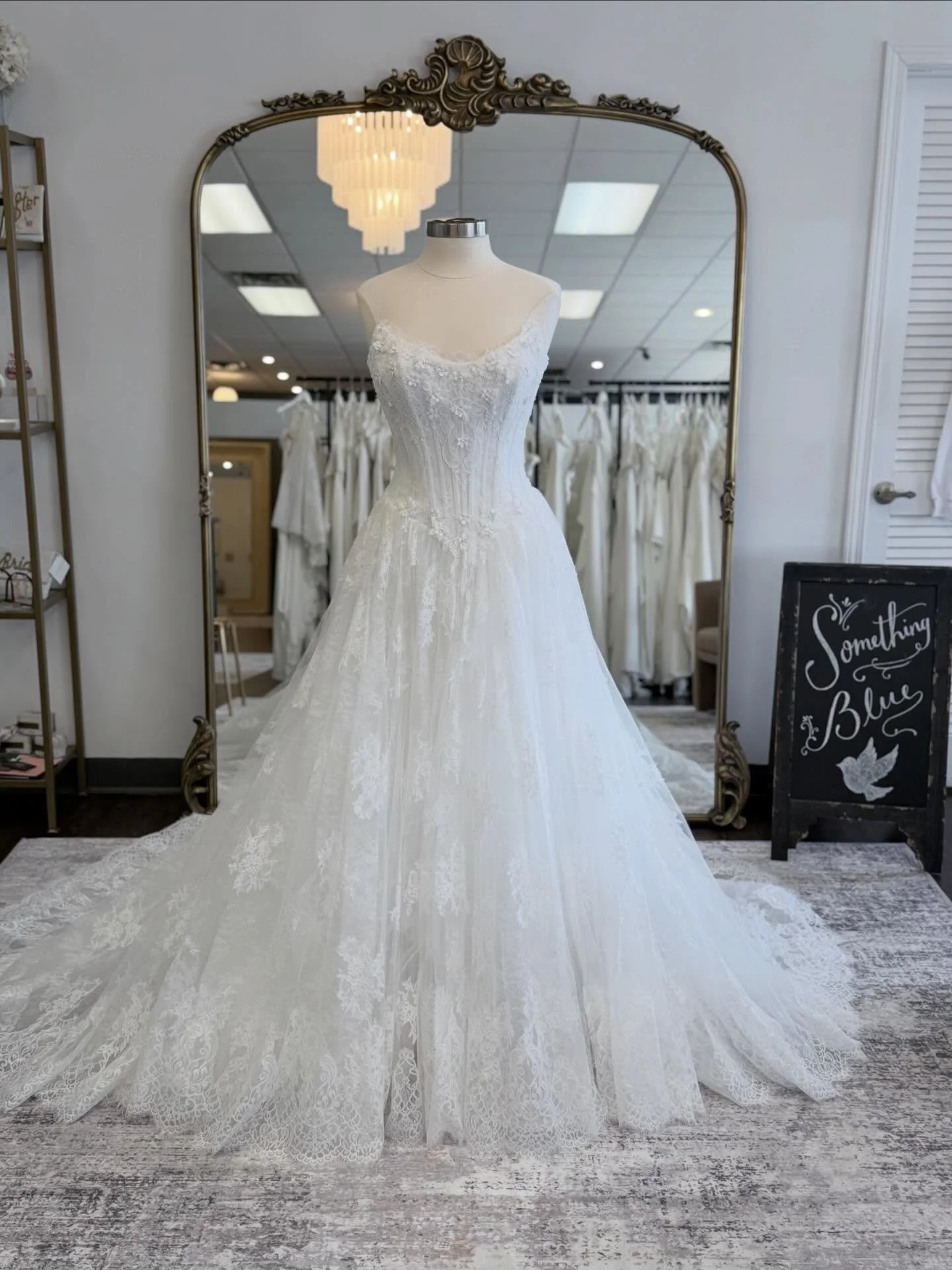 for the bride who wants soft, romantic&hellip; but still a little iconic 😌🤍

Designer: @maggiesotterodesigns 

#weddinggownwednesday #somethingbluebridal

wedding gowns &bull; lace a-line wedding dress &bull; wedding dress shopping &bull; bride &bu