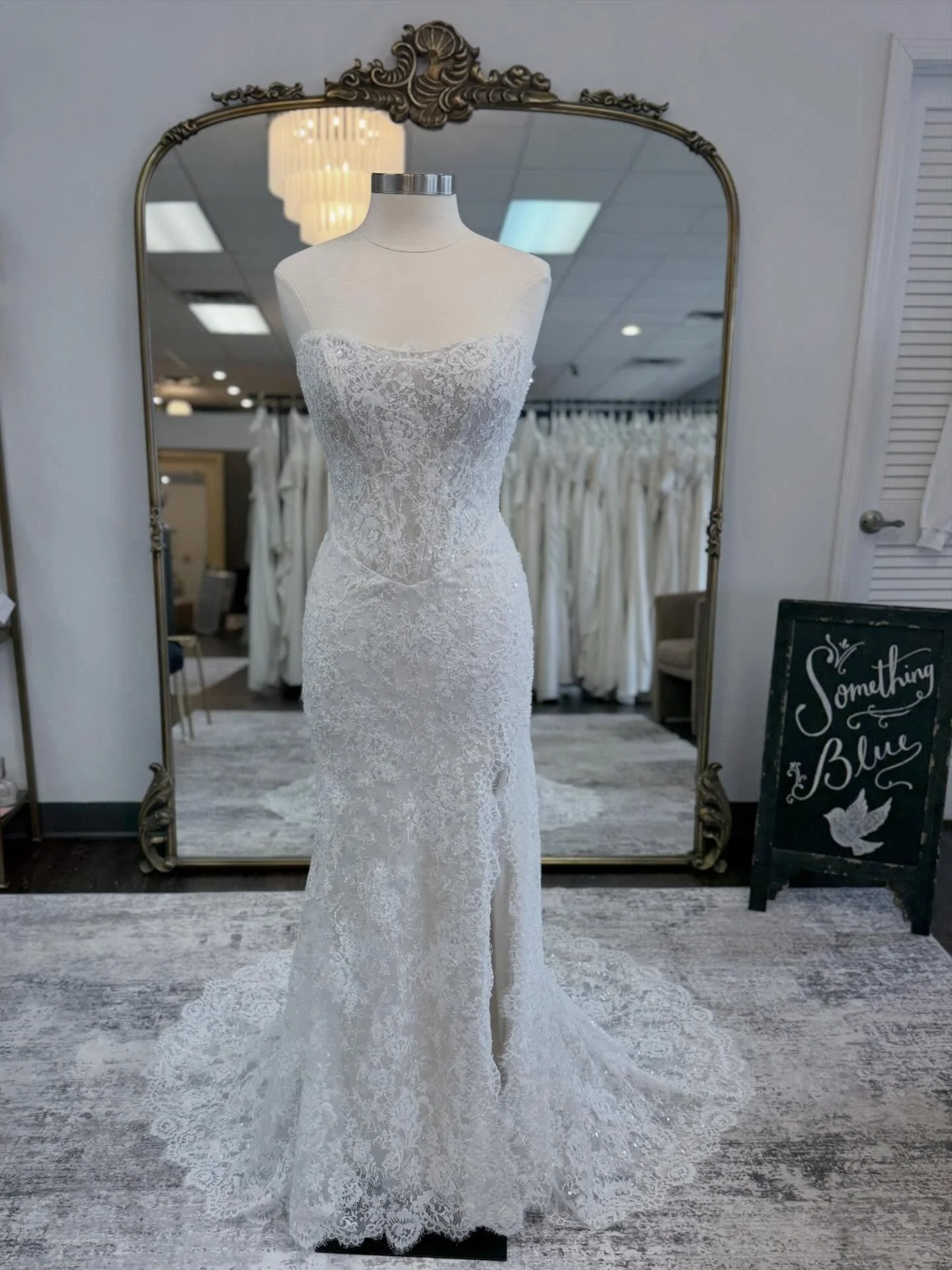 ✨BRB, falling in love with this gorgeous new gown✨

This week&rsquo;s #weddinggownwednesday dress is a fitted sheath gown that&rsquo;s dripping in lace and sparkle! Pearl buttons and eyelash scalloping along the neckline and train are the perfect fin