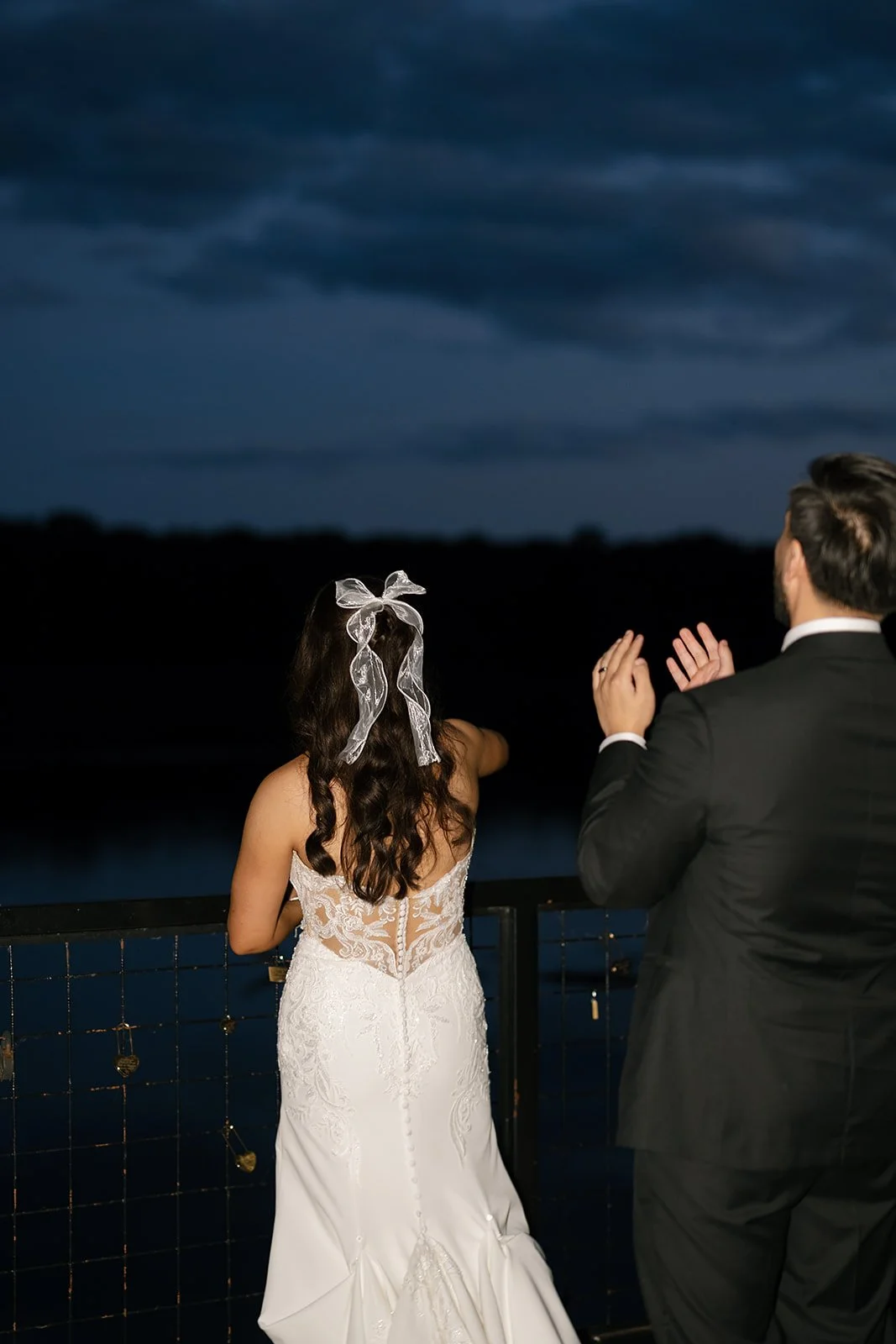 Allure_On_The_Lake_Wedding_Photos_Kim_Kaye_Photography-115_websize.jpg