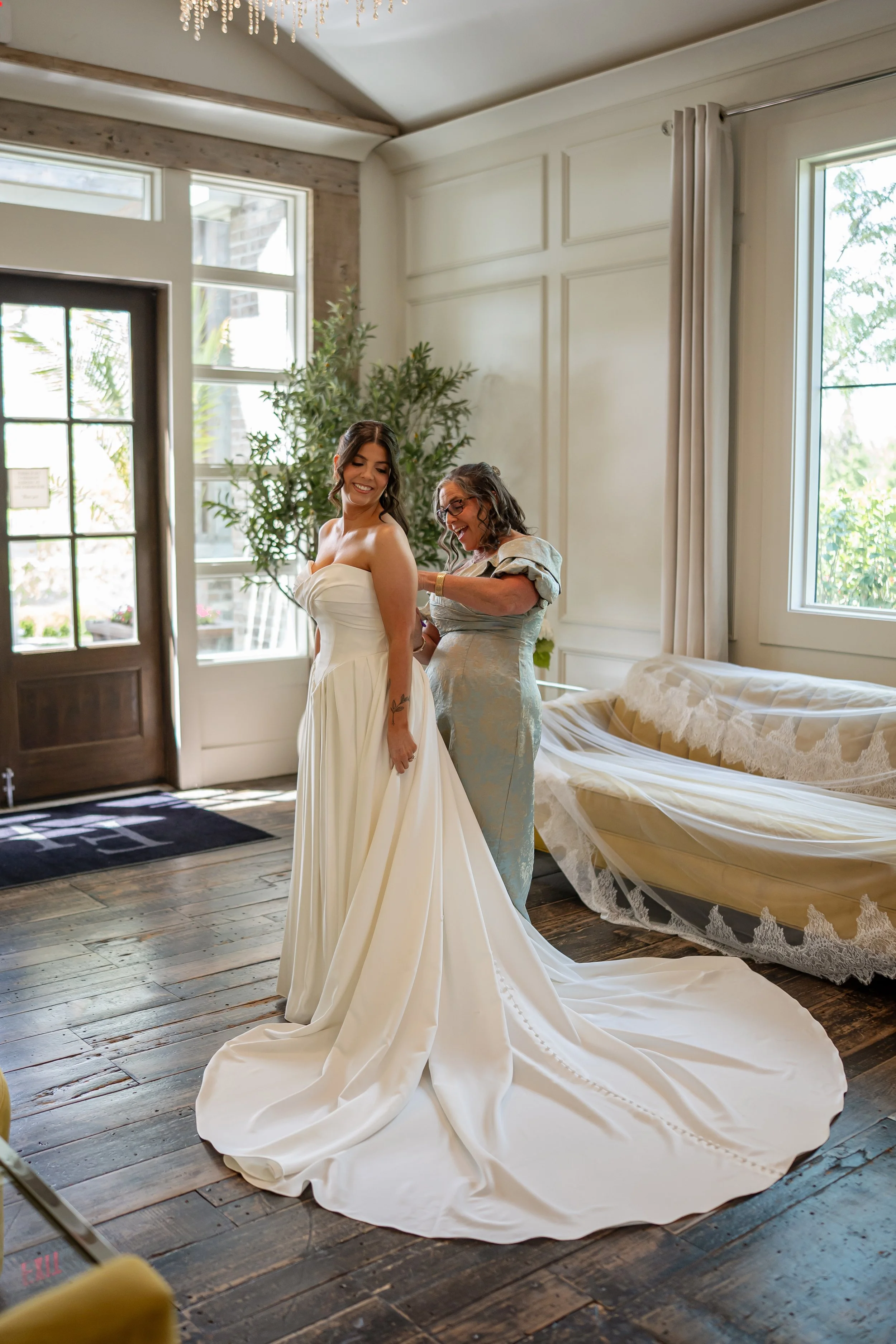 Gabriella&Vinny_ 0094.jpg