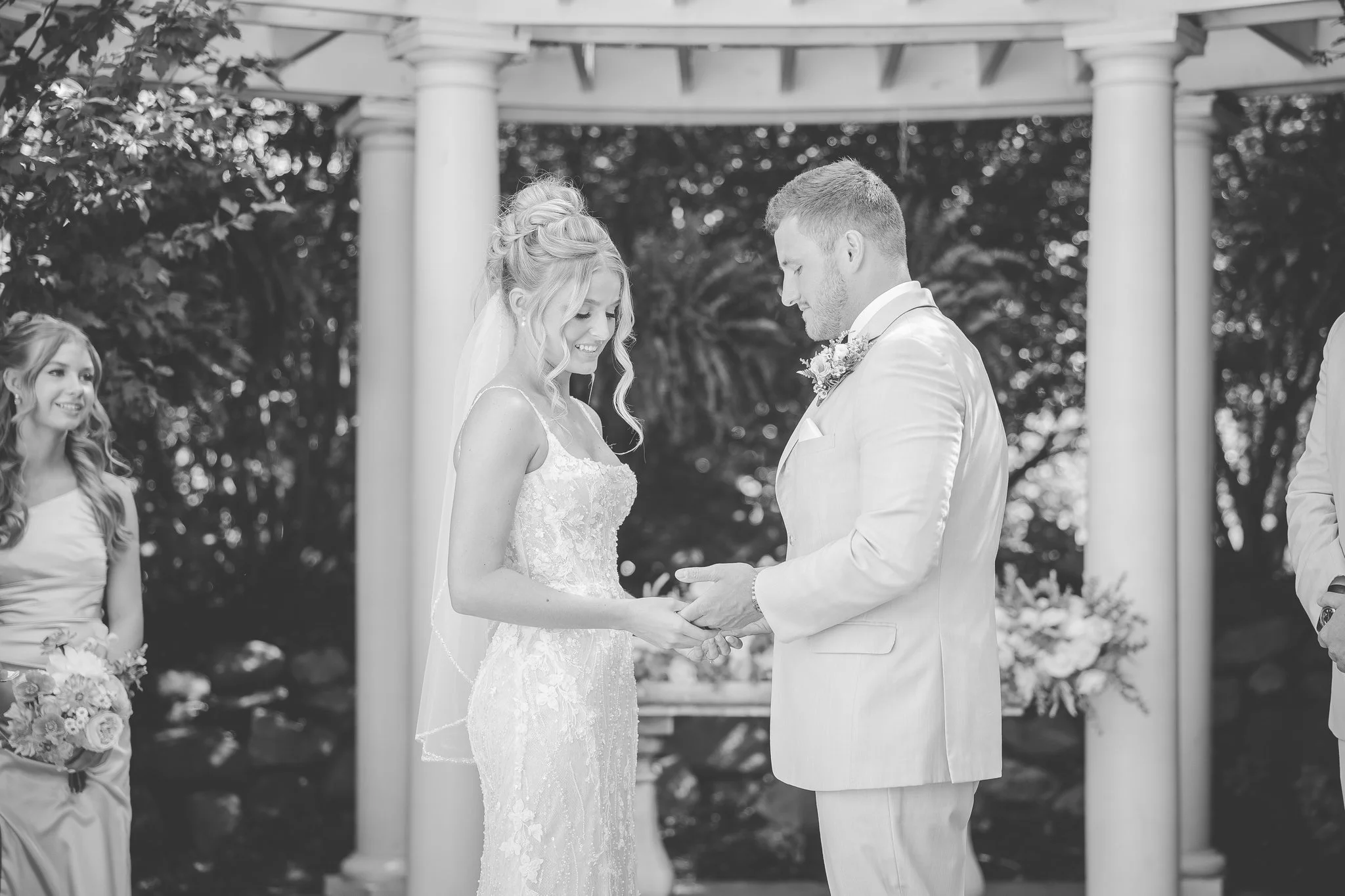 AGP-Sarah+Michael-8139-2.jpg