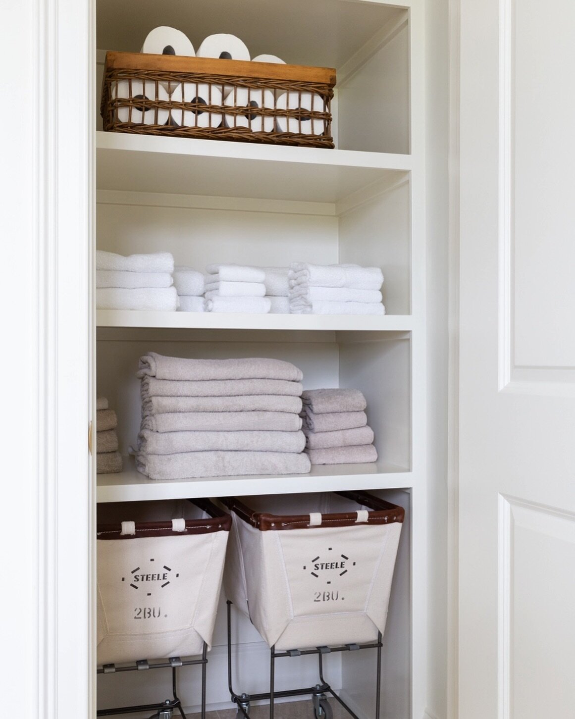 Towels- how many is too many?
 
We recommend keeping 2-3 bath towels per person and a few extra for guests. For hand towels and kitchen towels, we recommend keeping 2-3 per sink in your home.