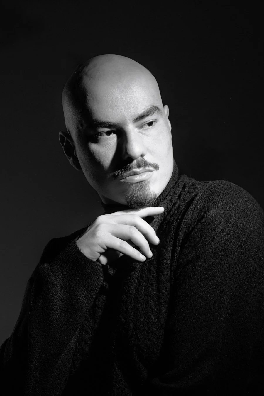 Portrait noir et blanc de A par Aurélie Rivierez aka flinalune-2.jpg
