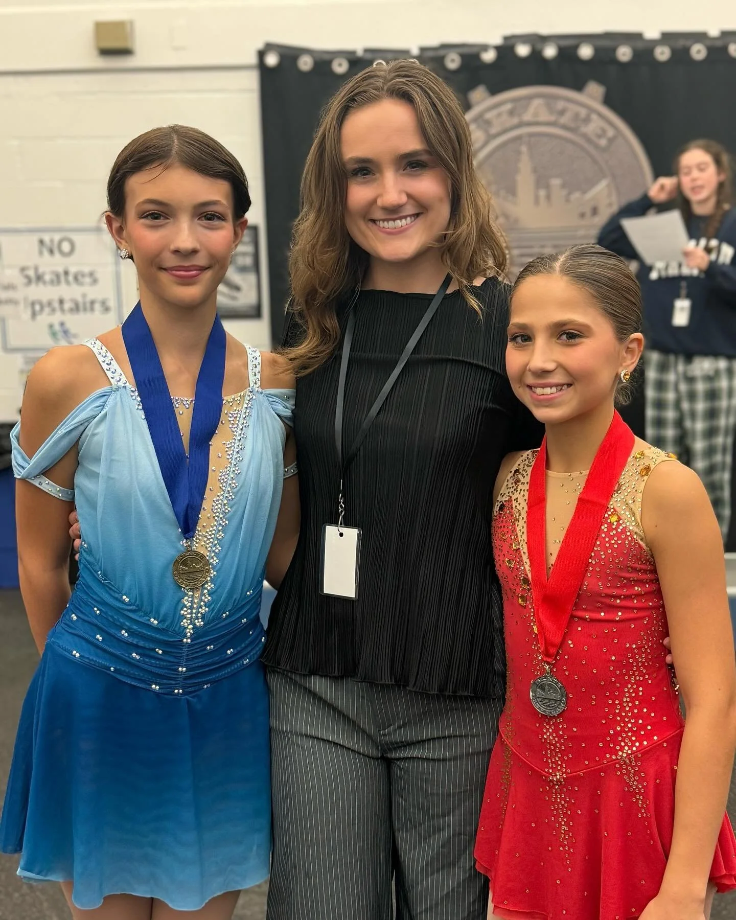 Skate Cleveland Day 2 - Lots of firsts, friends, and medals 🥰🎉

&bull; Ella placed first in her first ever IJS competition with her new program 🥇
&bull; Lydia placed second in her first ever IJS competition with her new program 🥈
&bull; Charlotte