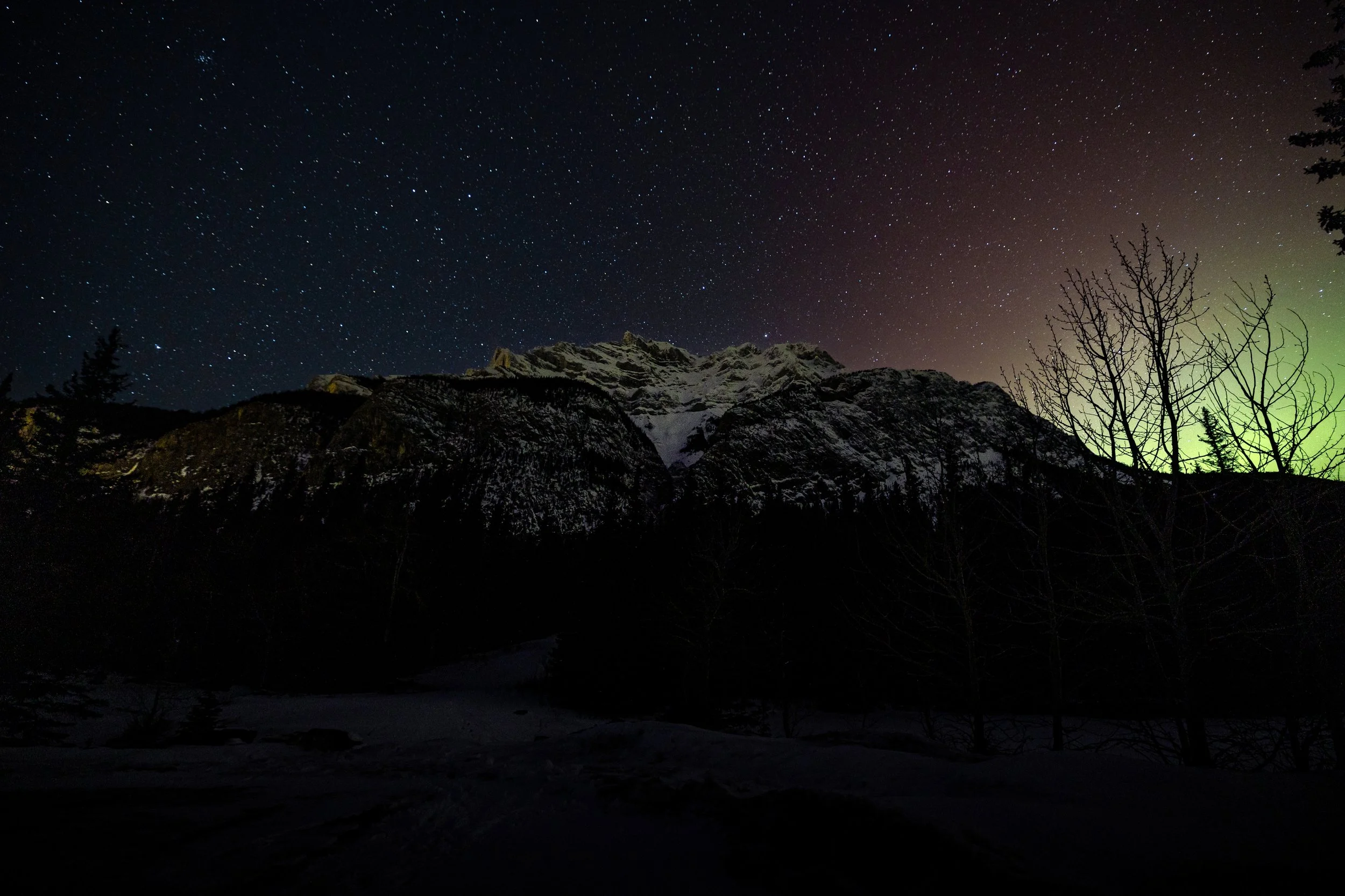 Mountain Aurora-4.jpg