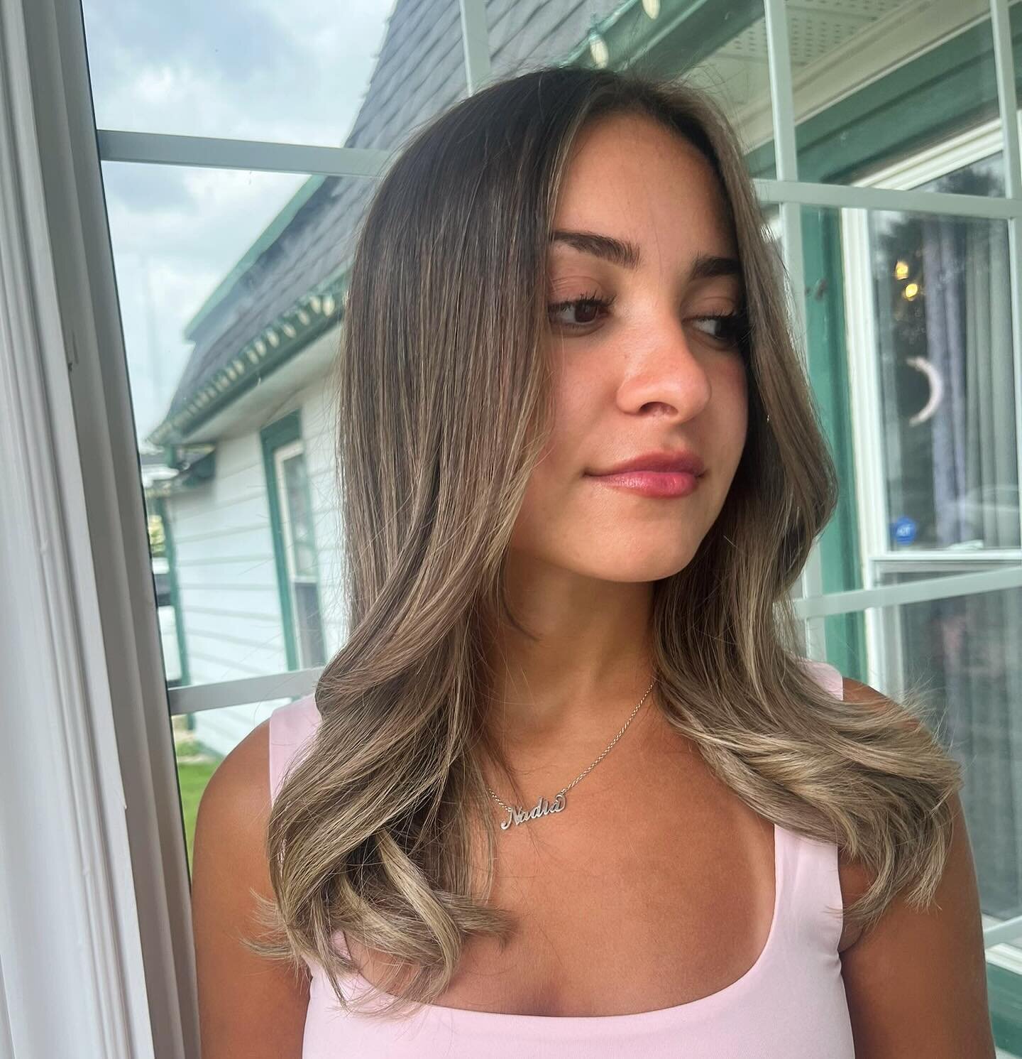 New hair is like a breath of fresh hair 🤍

Hair by Stylist Flo

#fallhair #fallhaircolor #bbbeautybabe #bbbeautybtq #bbbeautyhair #bradfordhairsalon #bradfordhairstylist #redken #redkenobsessed #haircolorist 
#hairgoals #balayage #balayagehighlights