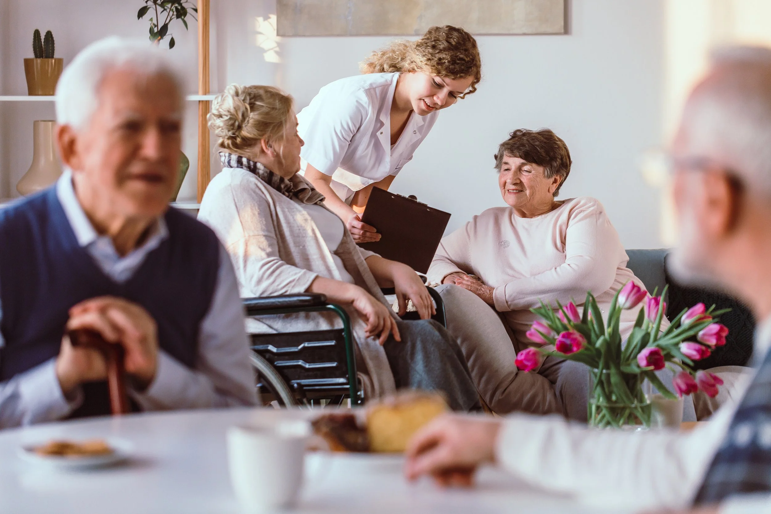 What Makes Pewaukee Assisted Living the Ideal Choice for Seniors?