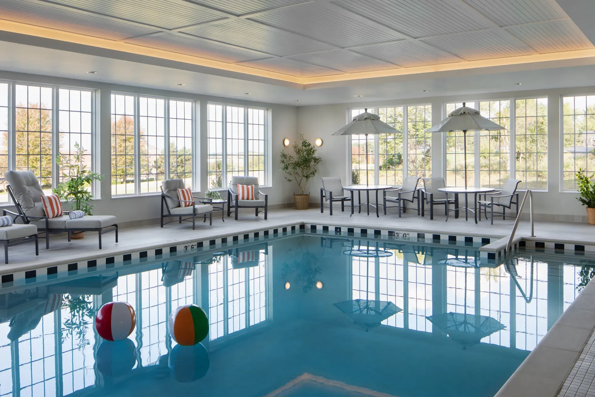 INDOOR SWIMMING POOL