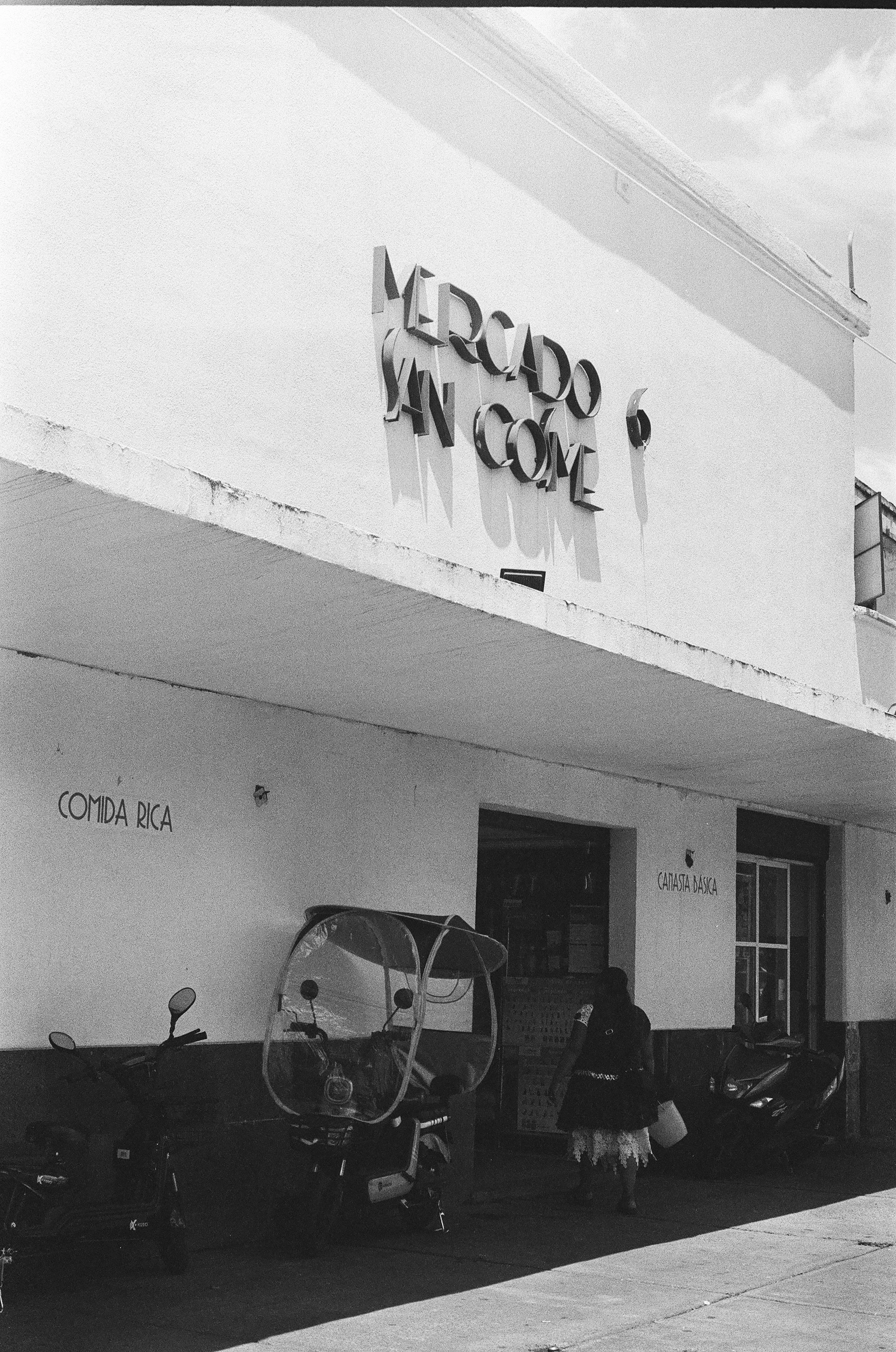 FernandoRetana_VidaEterna - fer retana.jpg