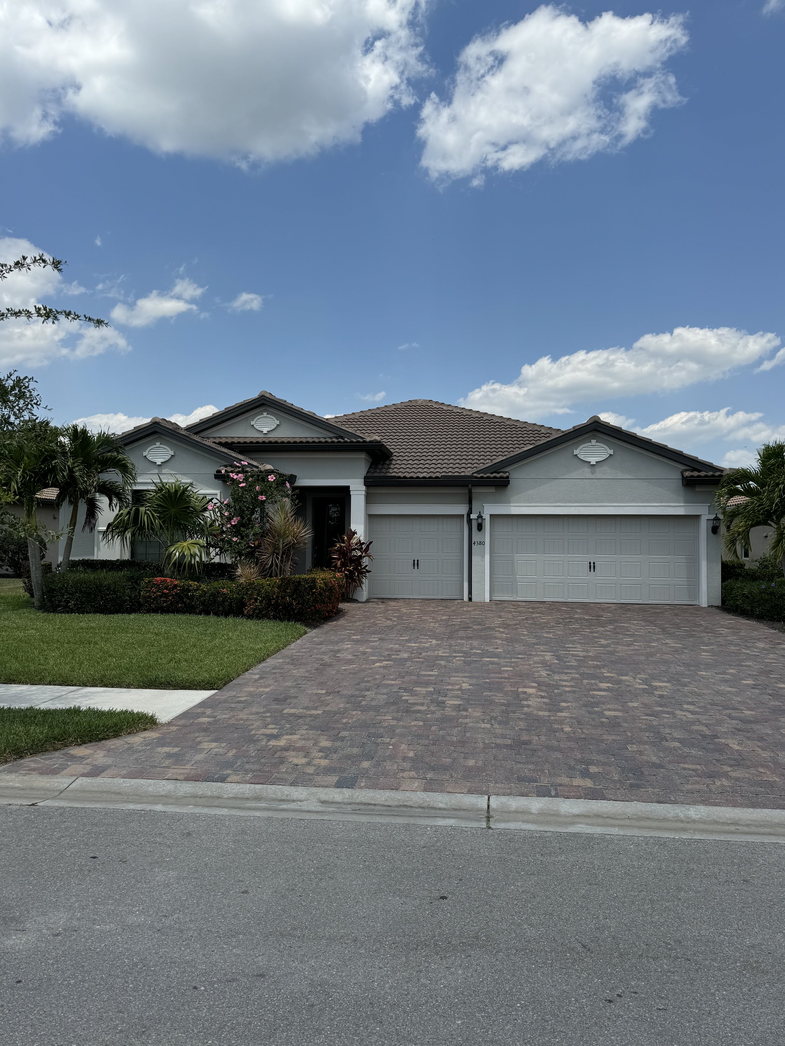 MAPA-Painting-LLC-Exterior-Repaint