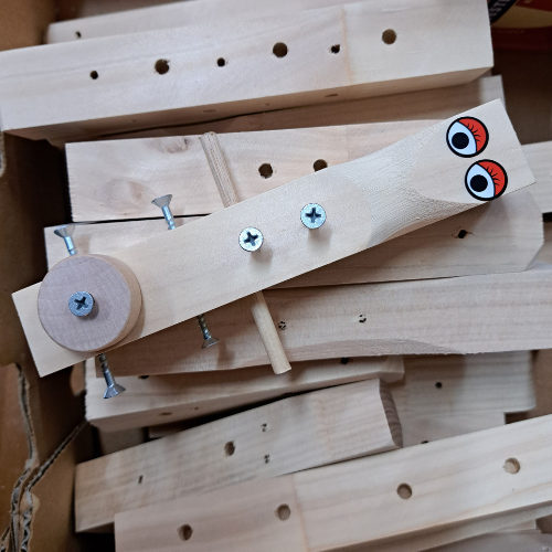 Tinker your own Wooden Skittle!