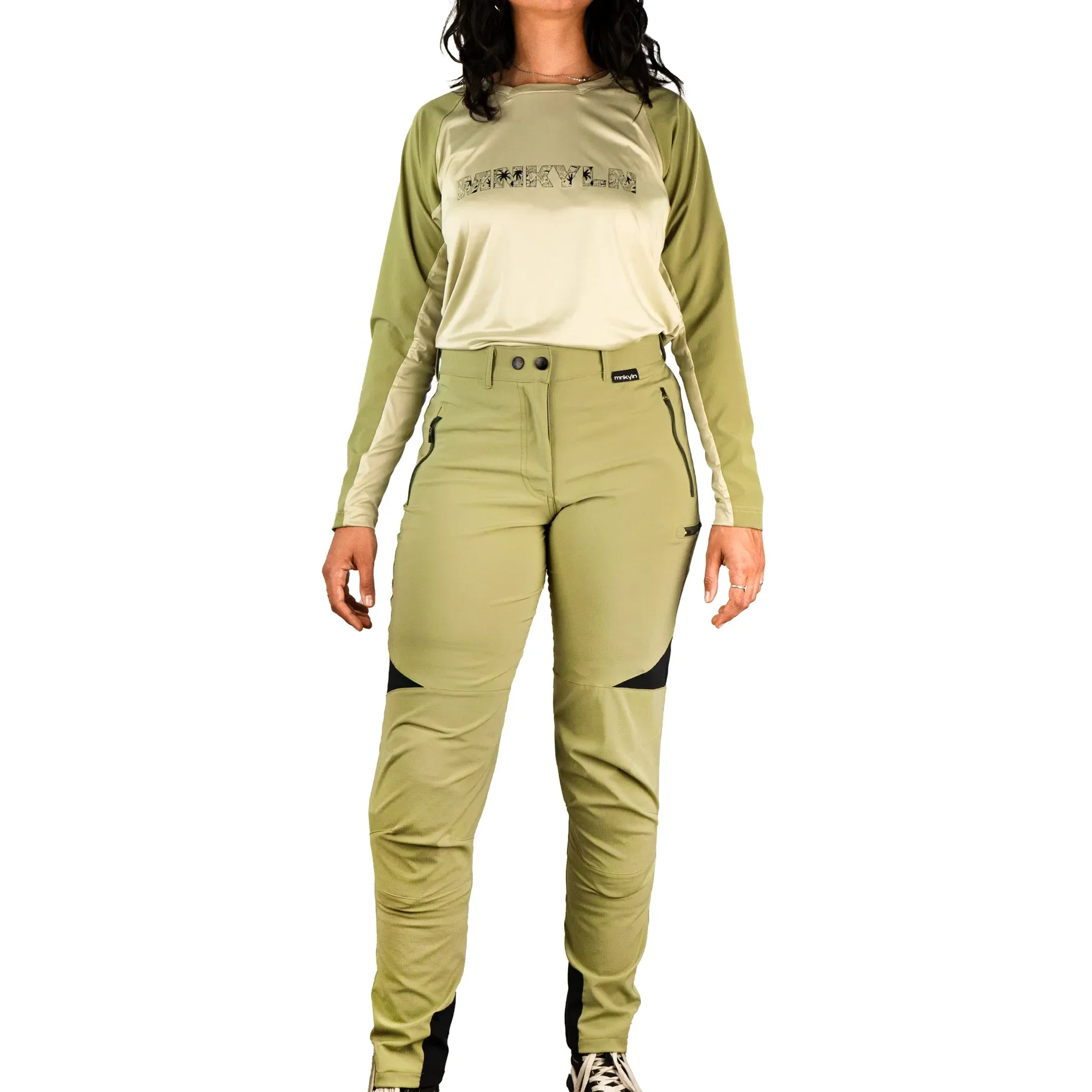 Monkeylion-MTB-jersey-green-women-modelo1.webp
