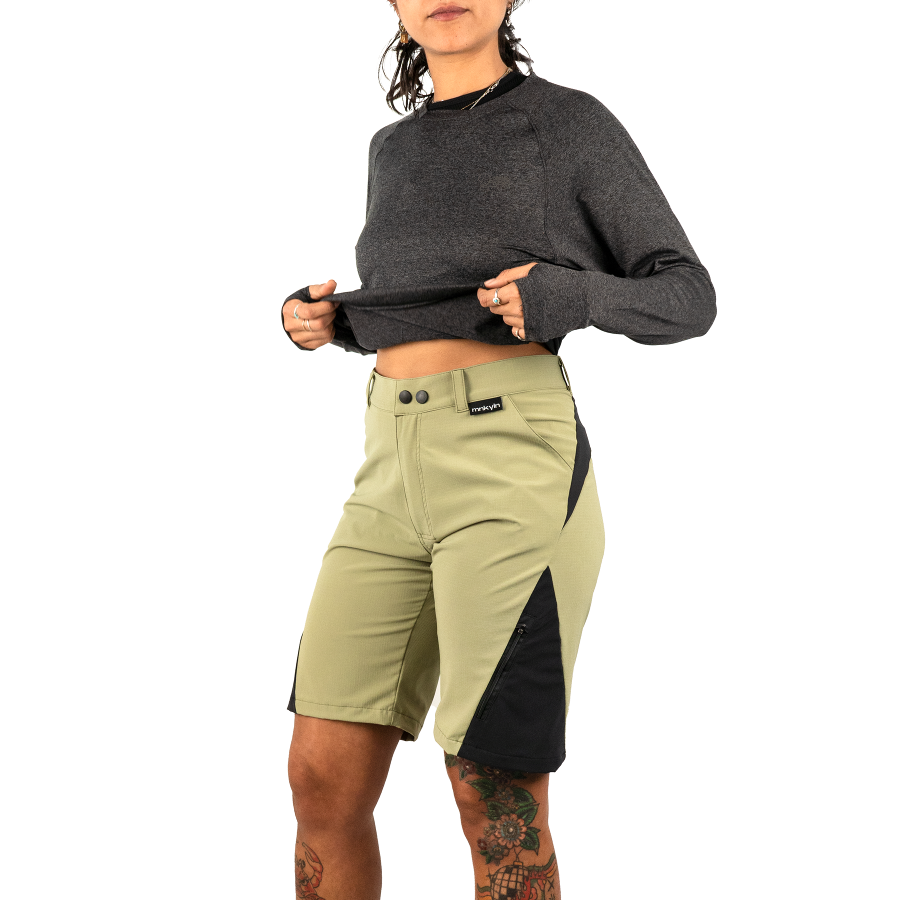 mtb-shorts-green-women-model-2.png