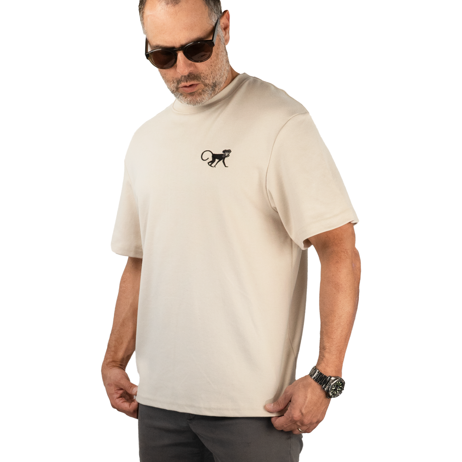 Barrio-Monkeylion-Tshirt-Beige-model1.png (copia)
