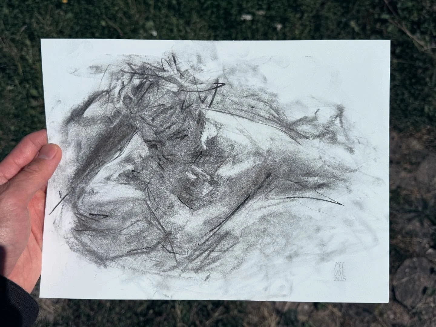 charcoal &amp; life

@ritualxgenesis 
@lifedrawingbellingham