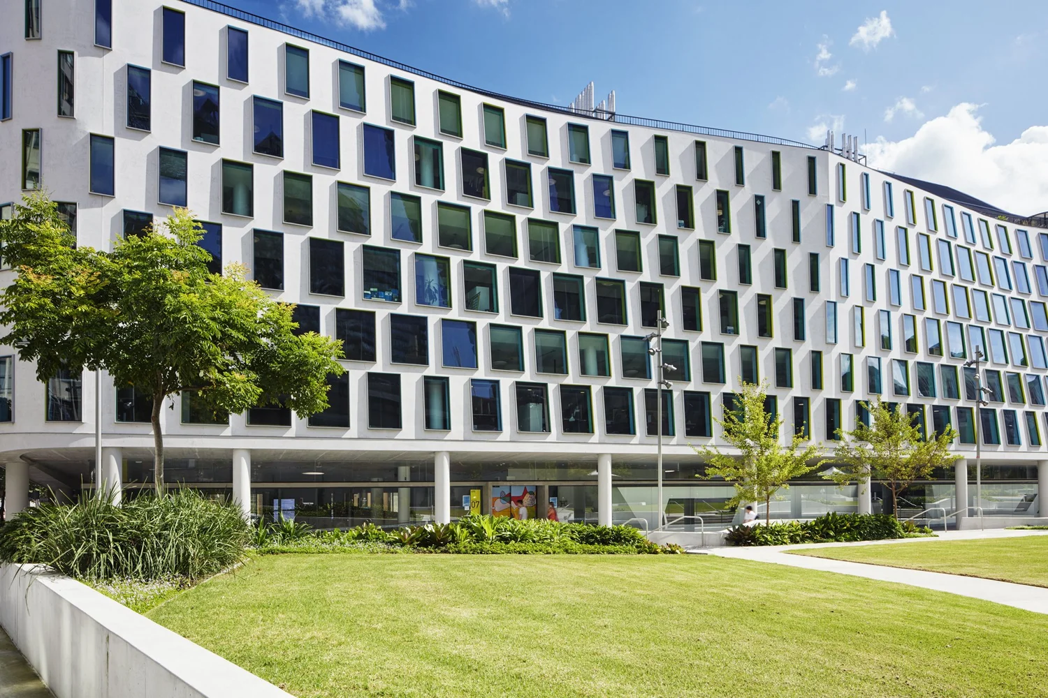 UTS Alumni Green — Regal Innovations Commercial Landscaping — free download