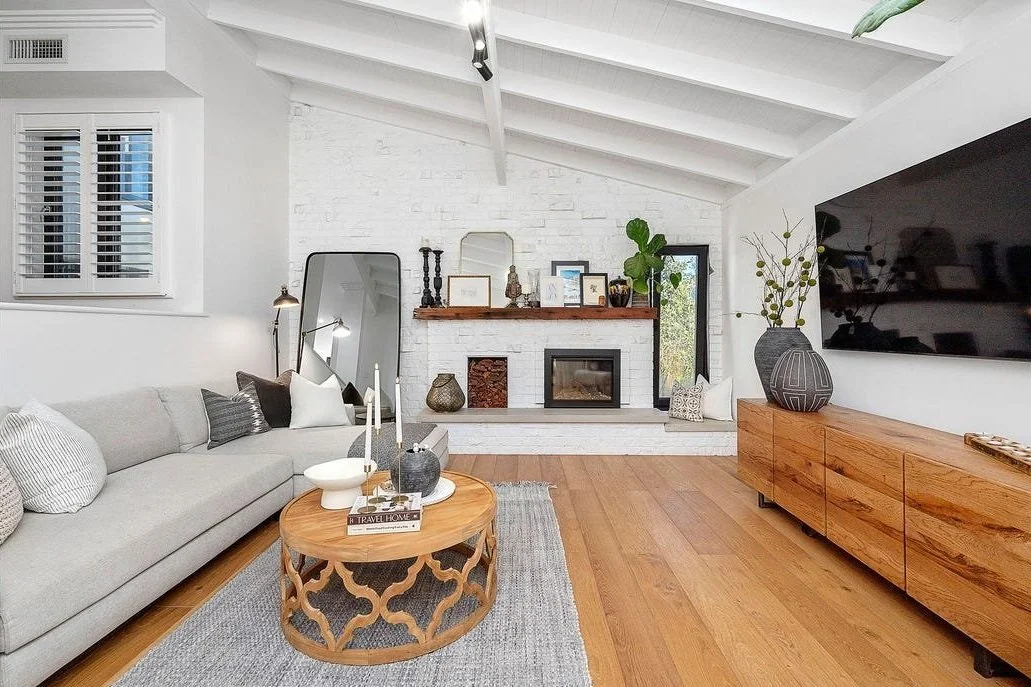 fireplace.jpg