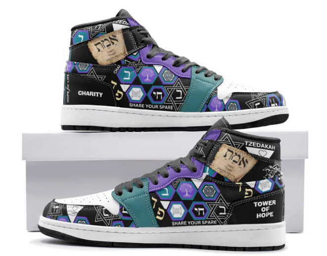 Sneakers2.png