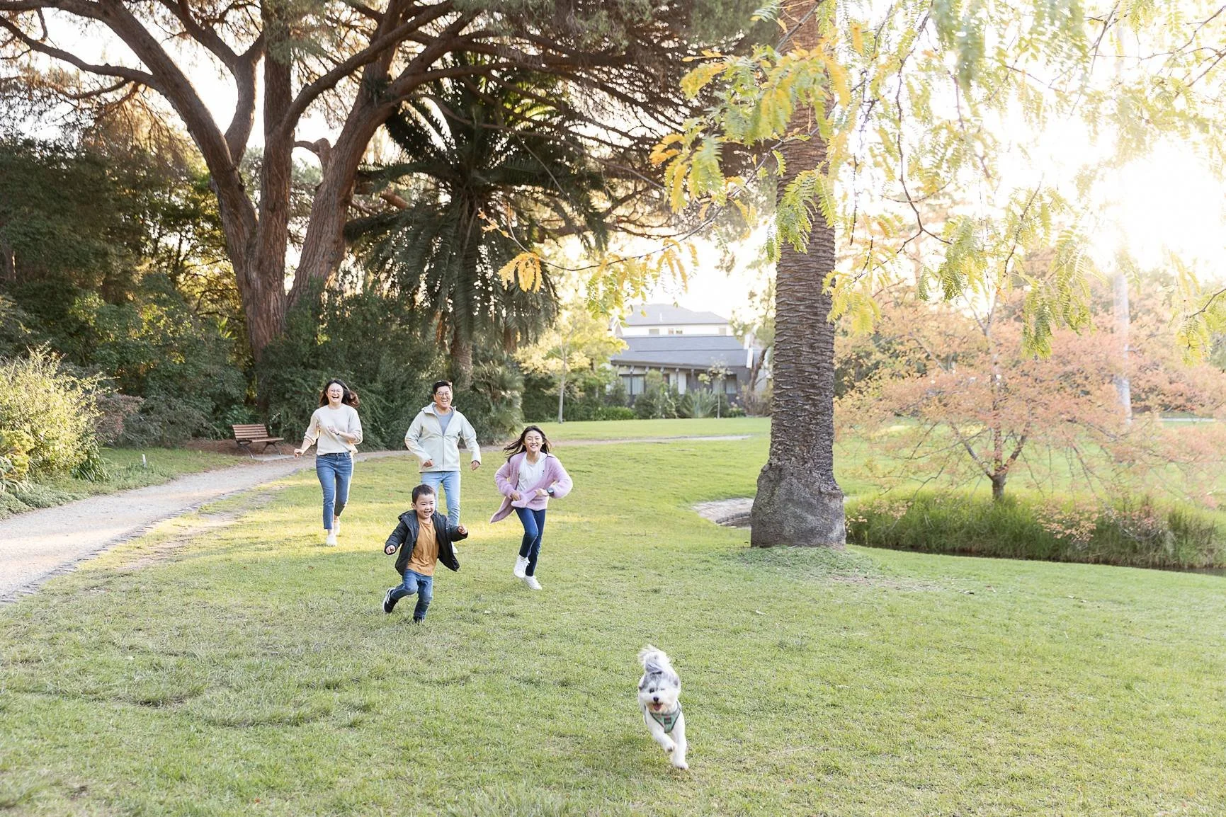 A few more from this beautiful session 💛🧡🤎
@cjwong34 
.
.
.
#follow_this_light #lightinspired #goldenlightchaser #goldenhour #momentsinthesun⠀#melbournefamilyphotographer  #melbournechildrensphotographer #melbournechildphotographer #ammylamphotogr