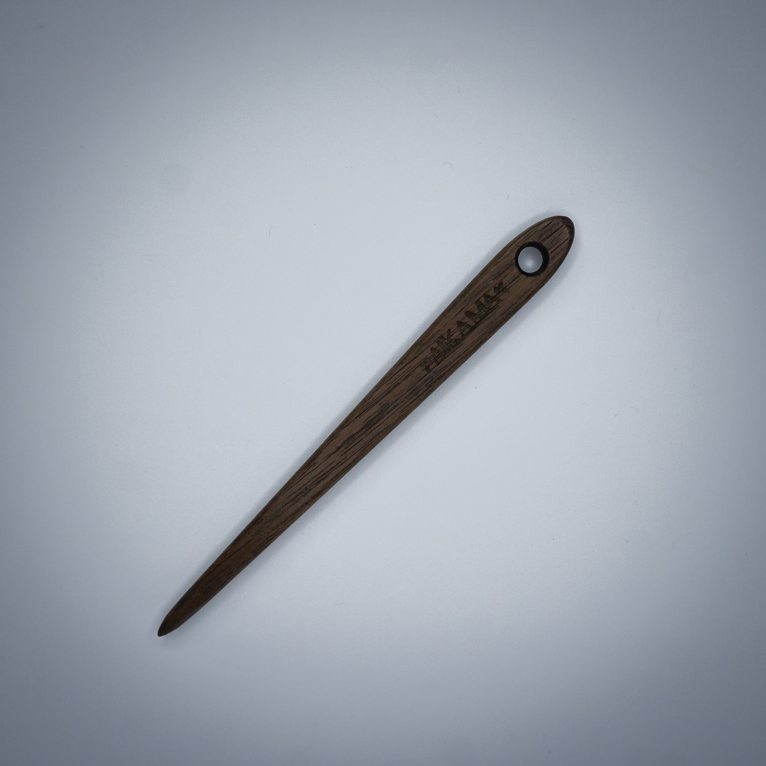 Kinnasneula pähkinä 01.jpg