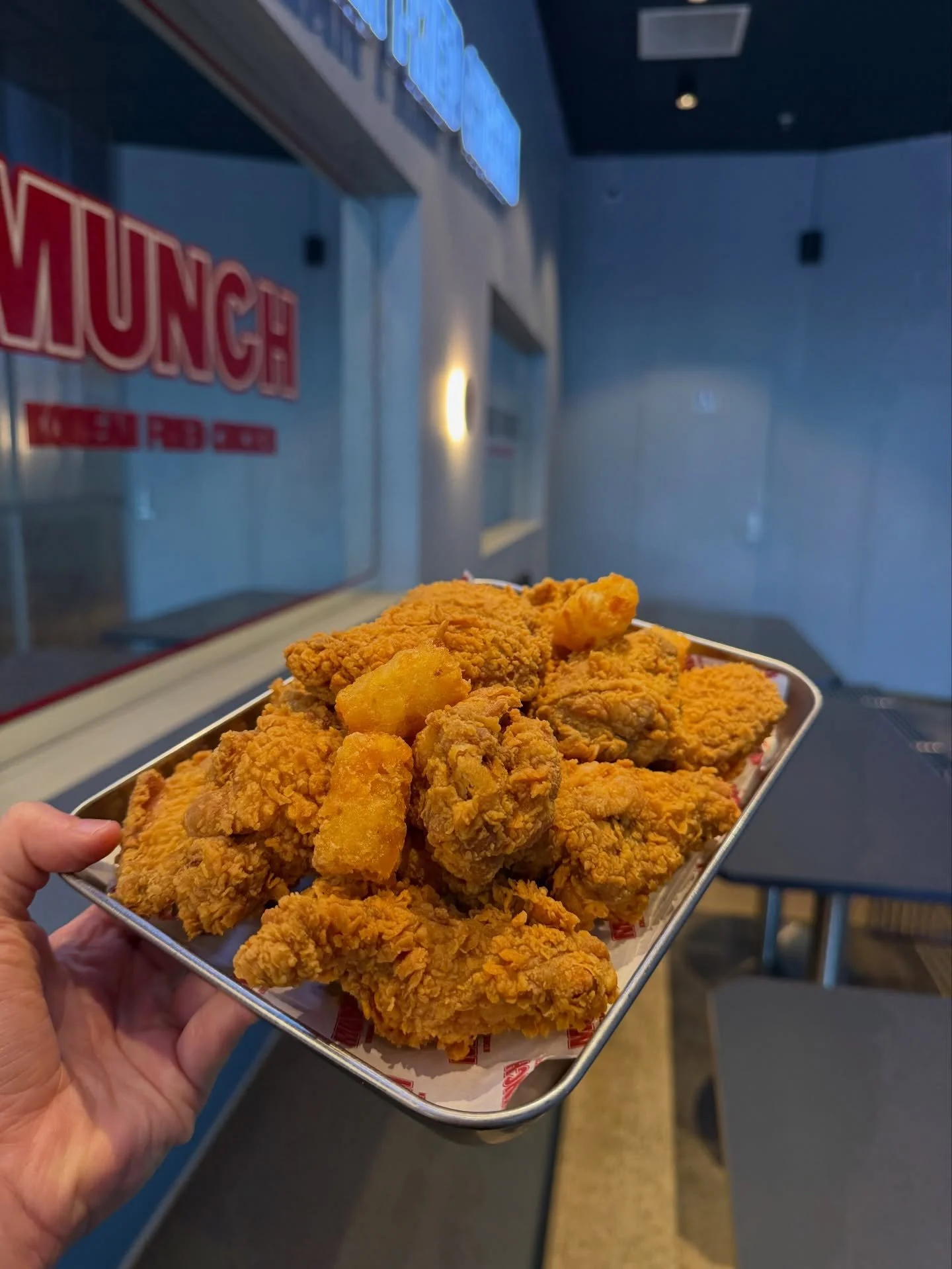OG CRISPY&hellip; where else can you find a crunch like that? 💕

#munchchicken #crispy #ogcrispy