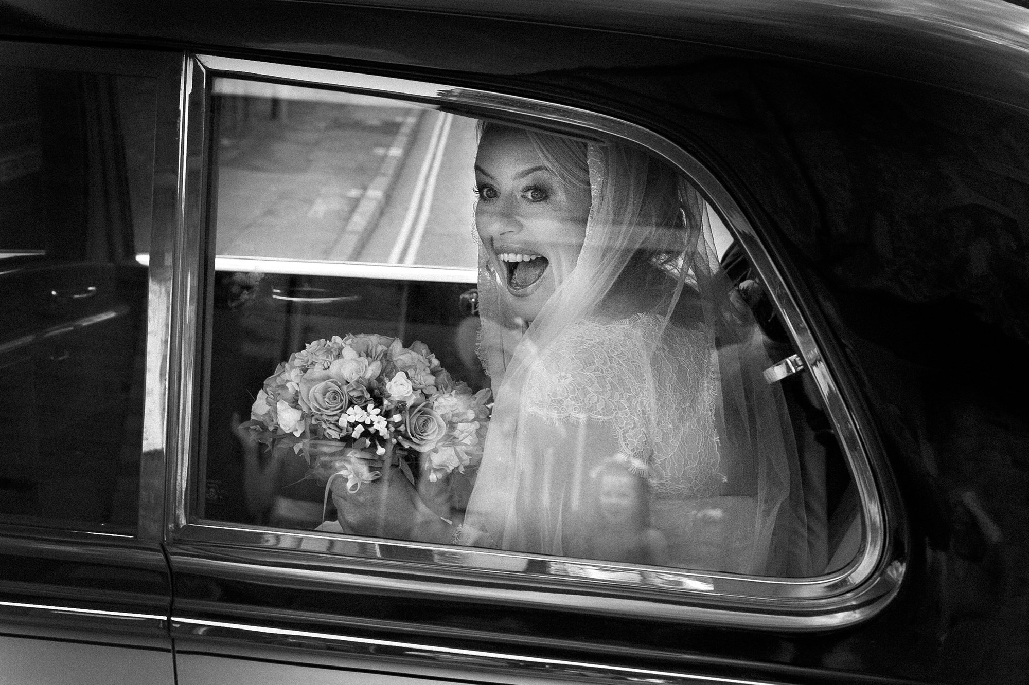 bride wedding photography - hampshire weddings