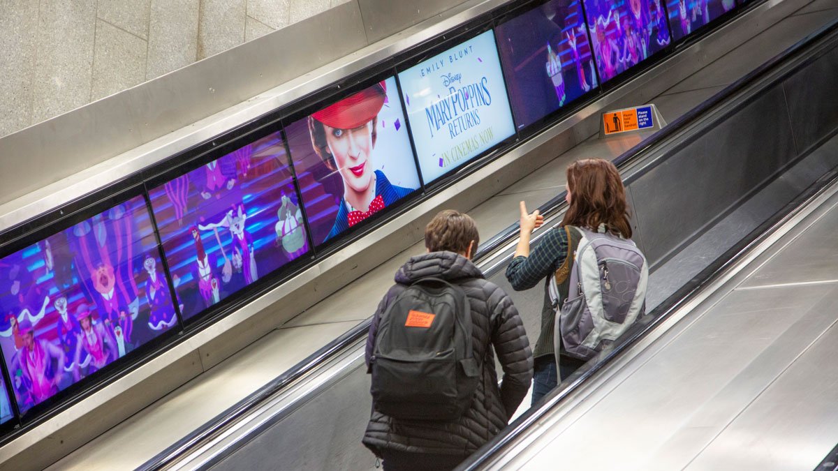 How Digital Ads Work in Transport Advertising