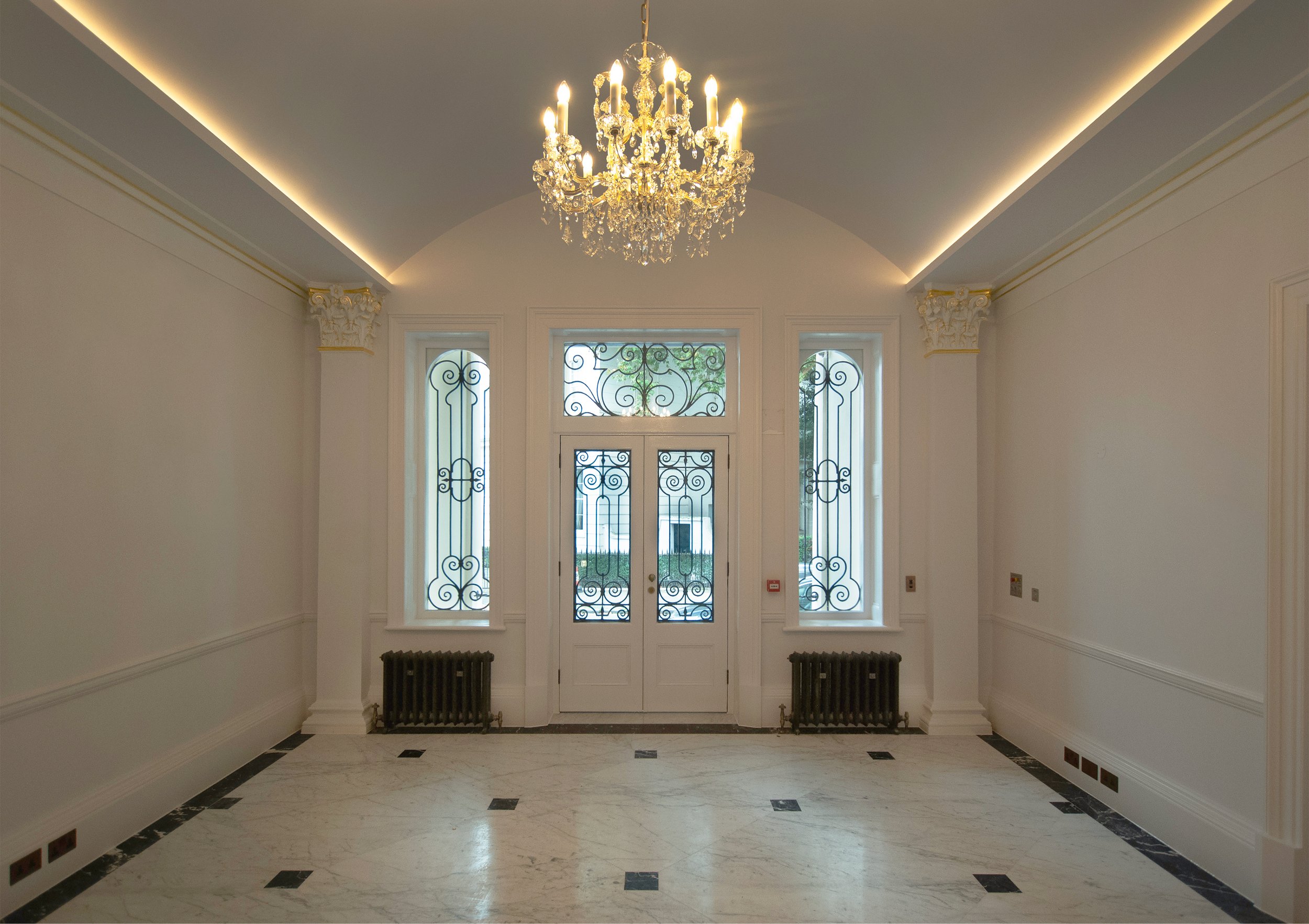 EntranceHall2.jpg
